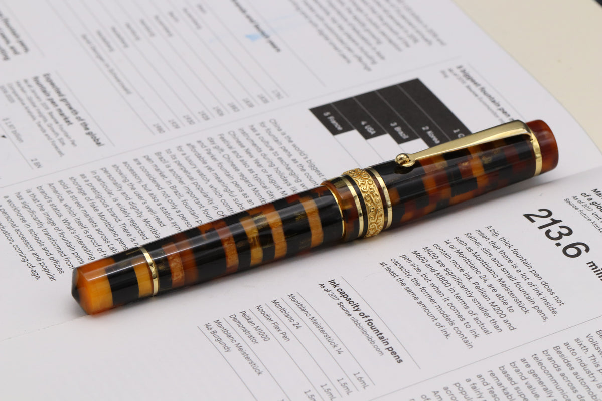 Maiora Alpha OroArancio Fountain Pen