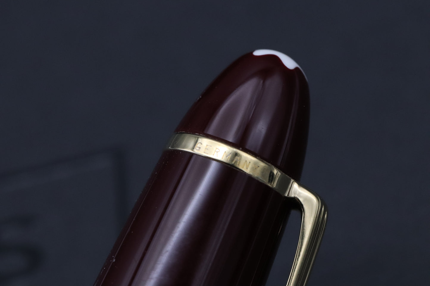 Montblanc Meisterstuck 146 LeGrand Bordeaux Fountain Pen