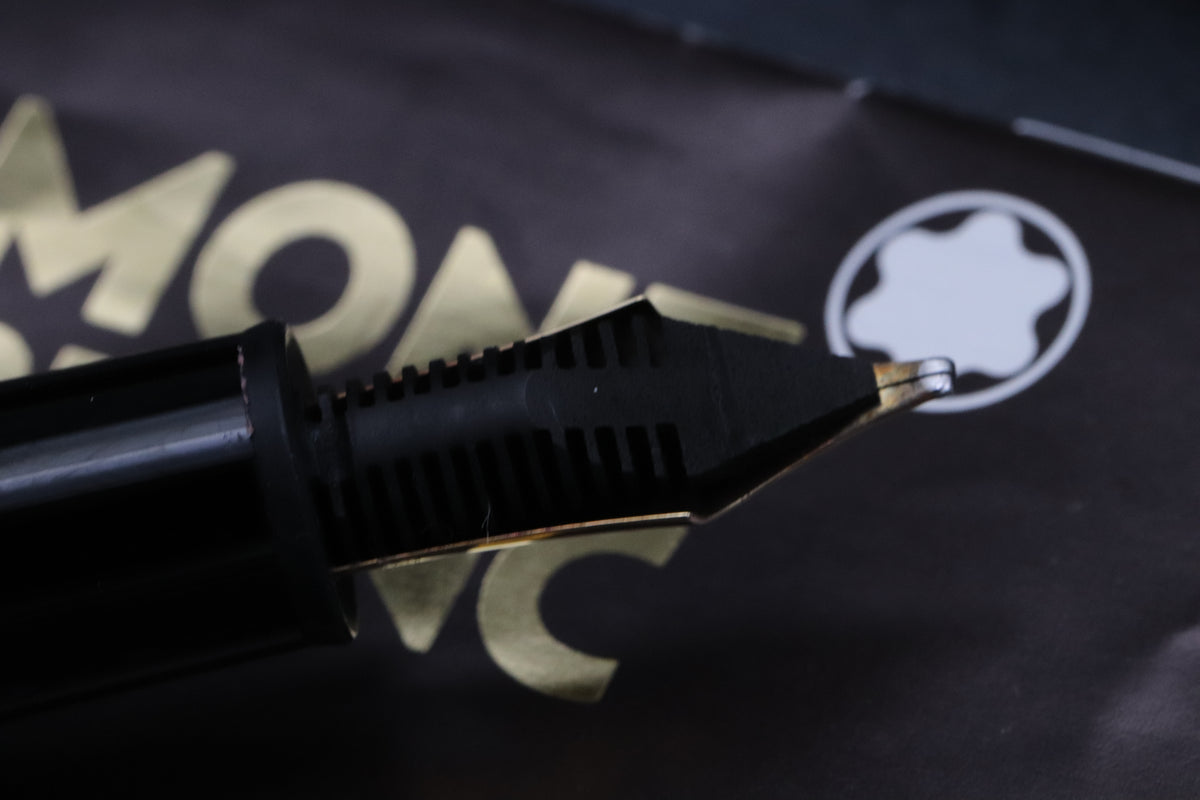 Montblanc Meisterstuck 146 LeGrand Gold Coated Fountain Pen - OBB Monotone Nib
