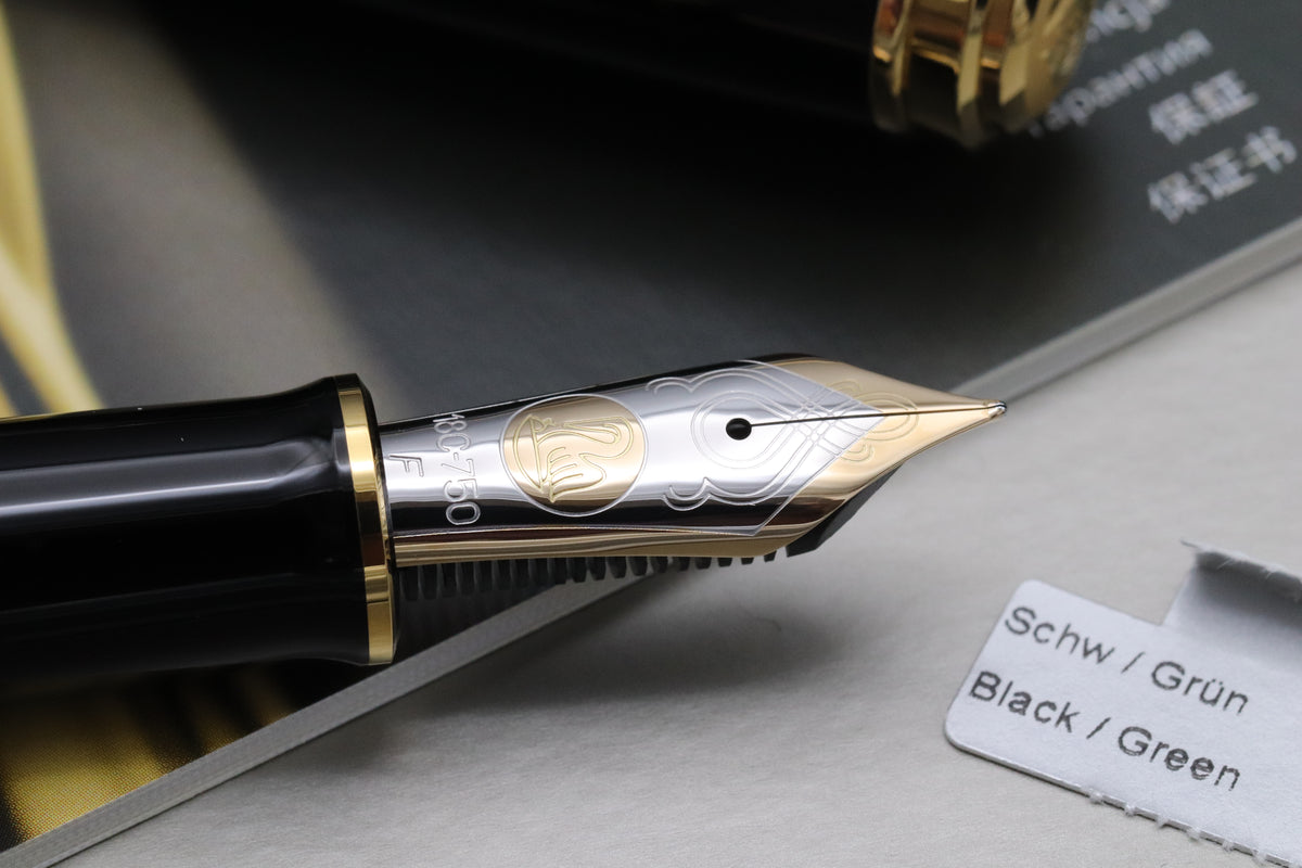 Pelikan Souveran M1000 Black Green Fountain Pen - Fine Nib - UNUSED
