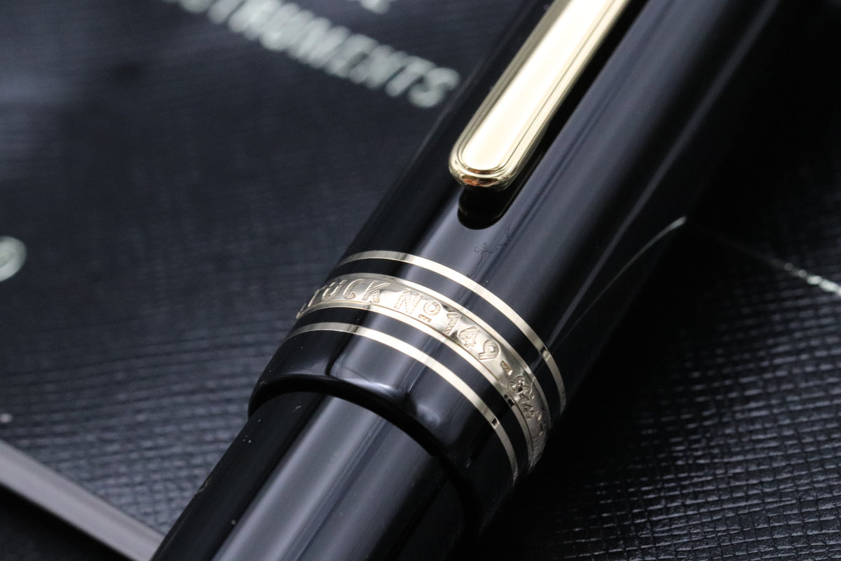 Montblanc Meisterstuck 149 Gold-Coated Fountain Pen - UNUSED