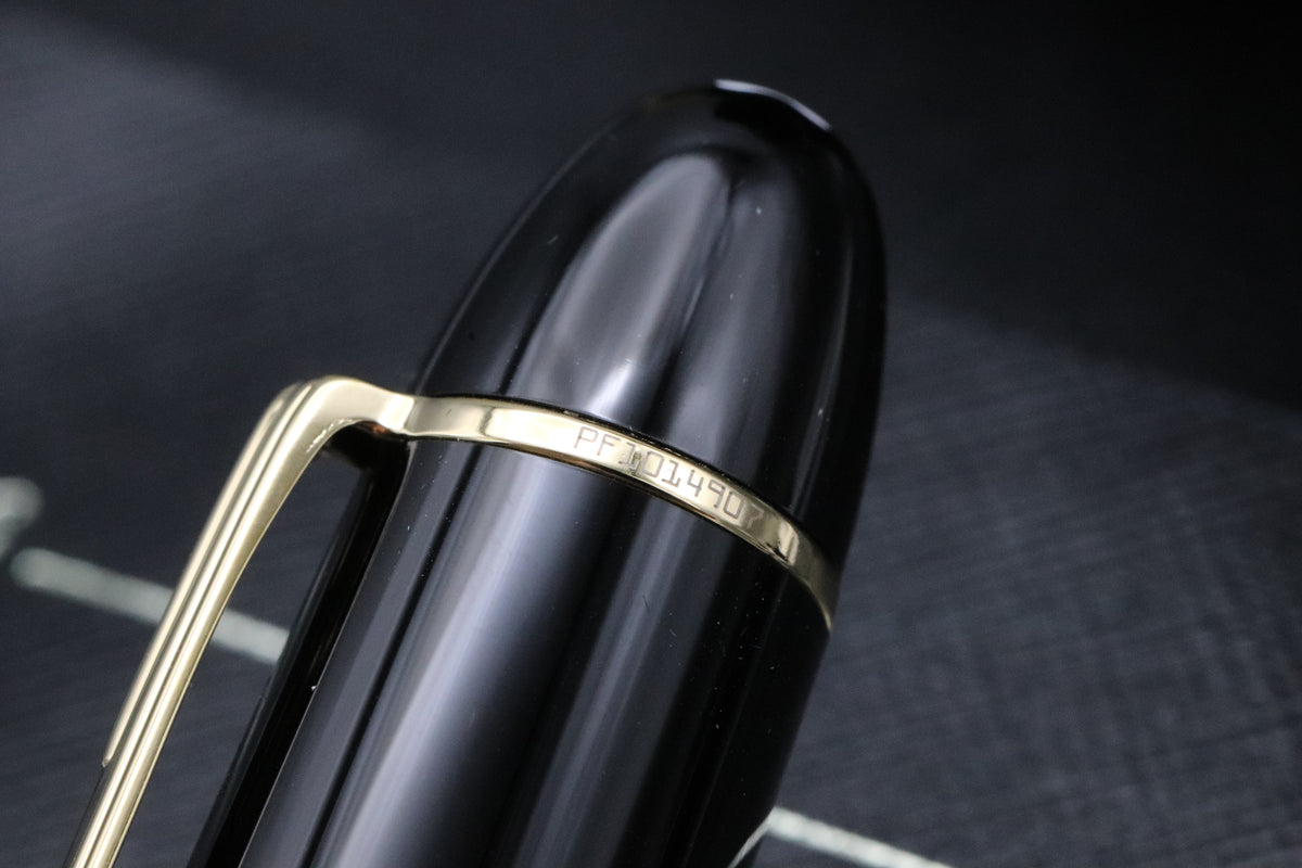 Montblanc Meisterstuck 149 Gold-Coated Fountain Pen - UNUSED