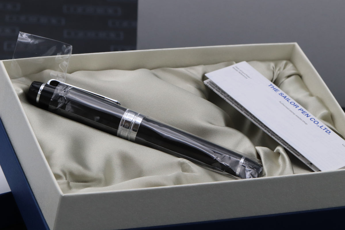 Sailor King of Pen Pro Gear Black Fountain Pen - DIPPED - Old Nib Imprint
