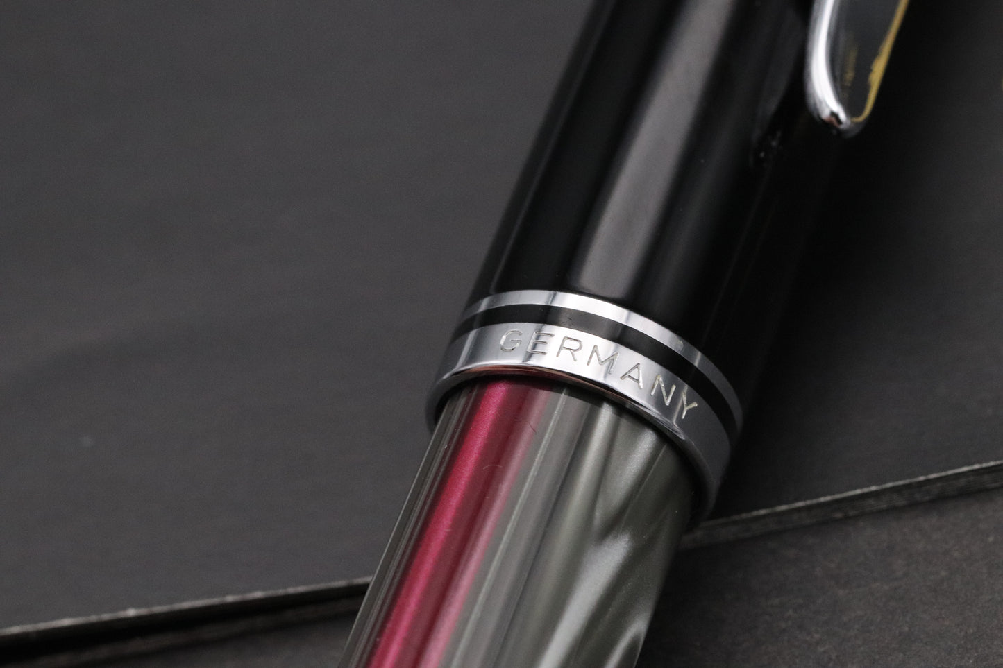 Pelikan Souveran M205 'Deutsche Telekom' Design Fountain Pen