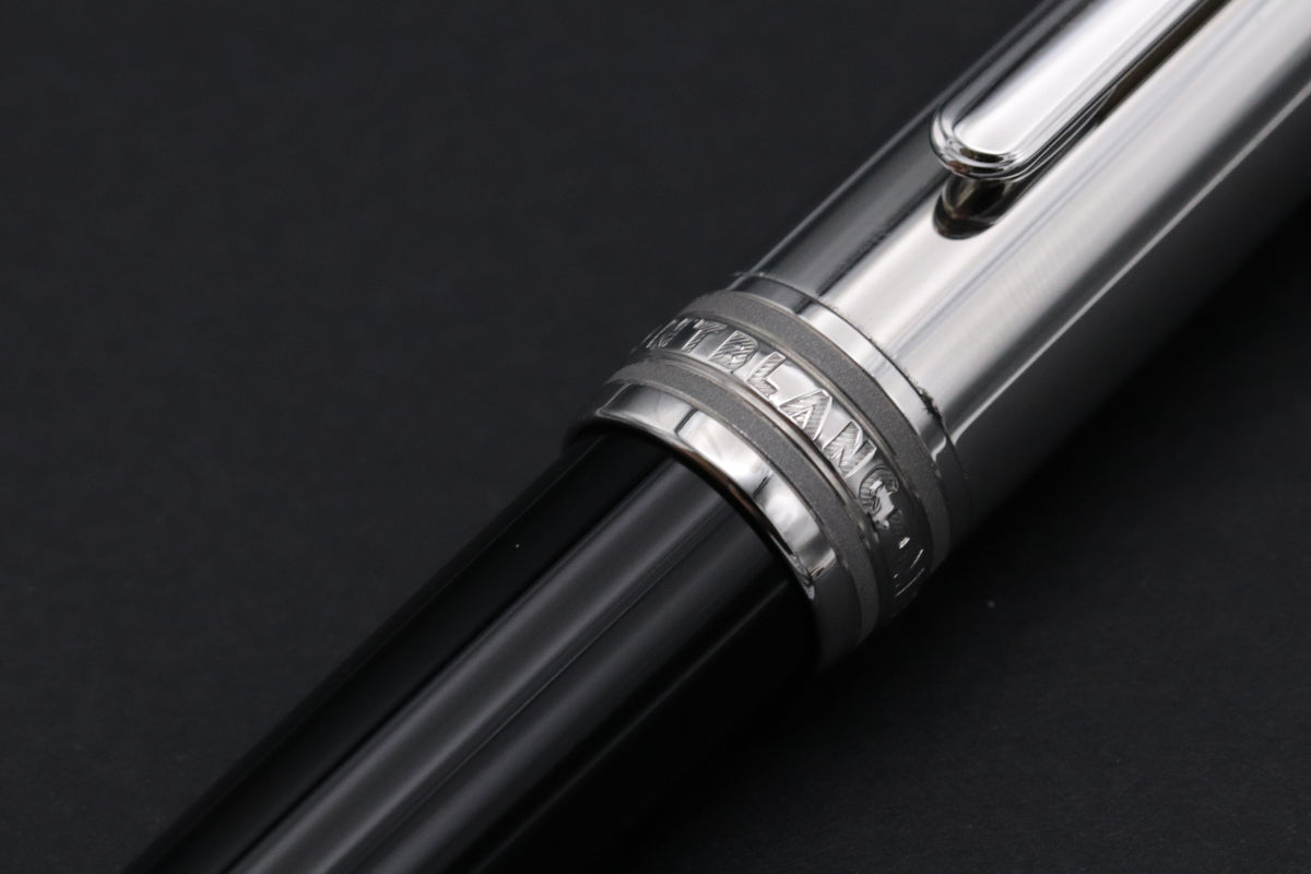 Montblanc Meisterstuck Classique Steel Doue Fountain Pen