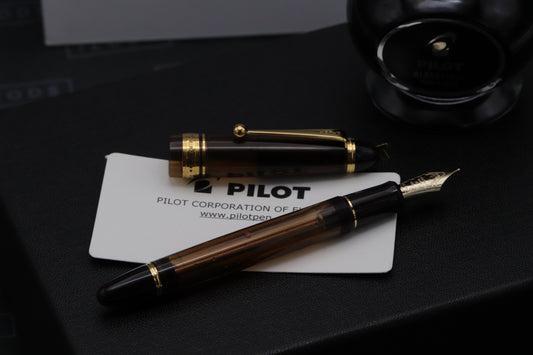 Pilot Custom 823 Amber Fountain Pen