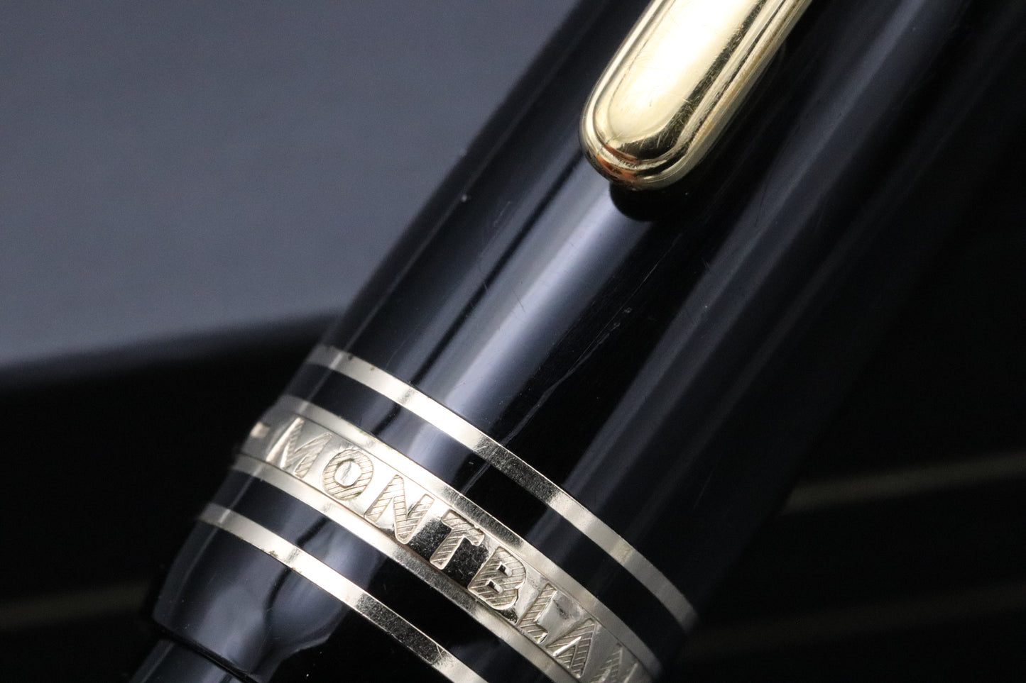 Montblanc Meisterstuck 147 Traveller Gold Coated Fountain Pen