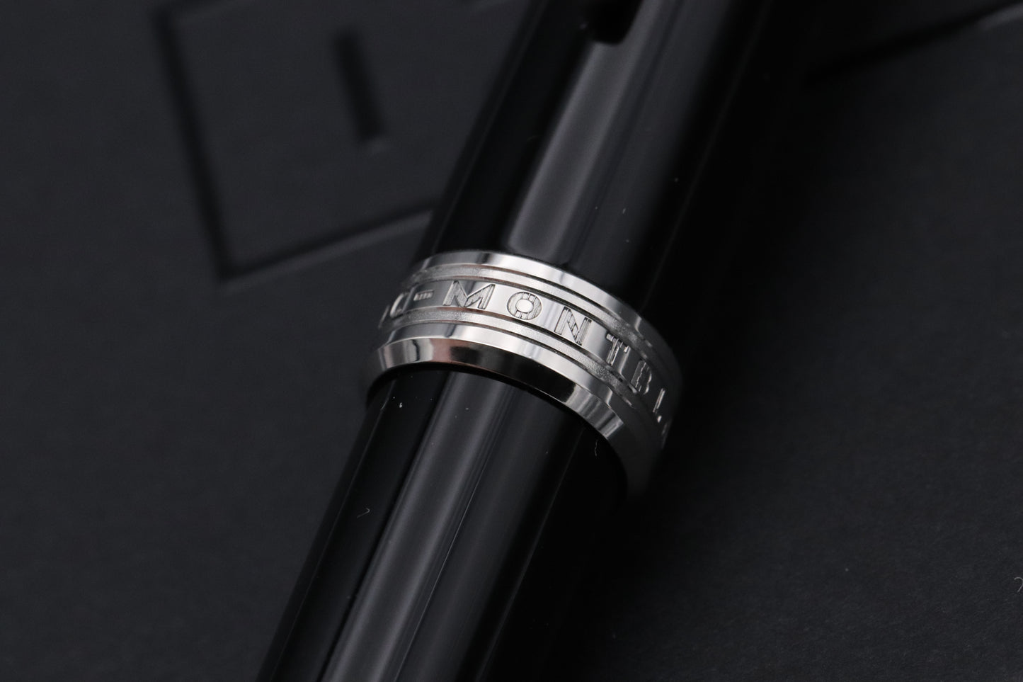 Montblanc PIX Black Rollerball / Fineliner Pen