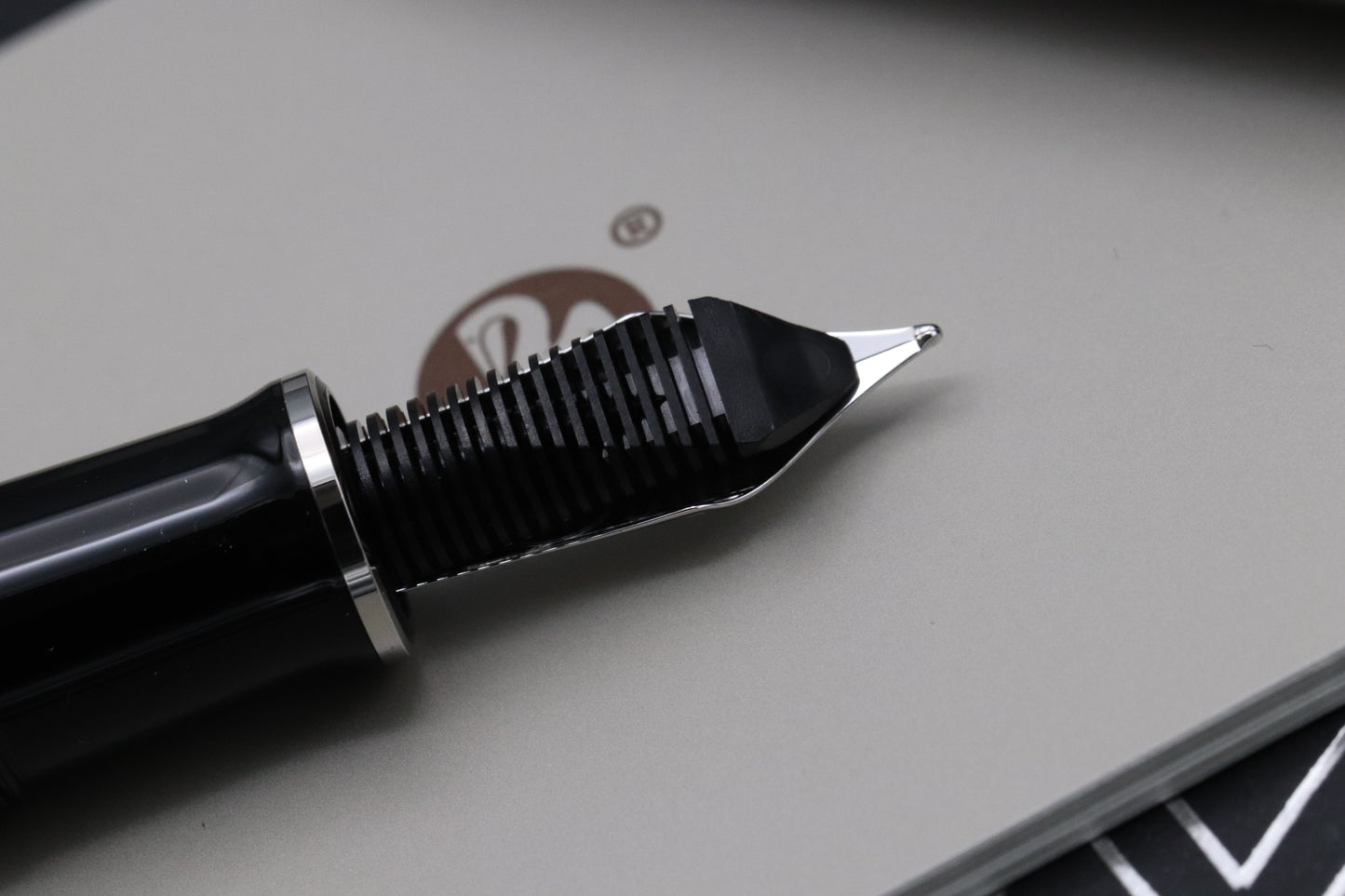 Pelikan Souveran M805 Metal Sleeve Fountain Pen - UNUSED