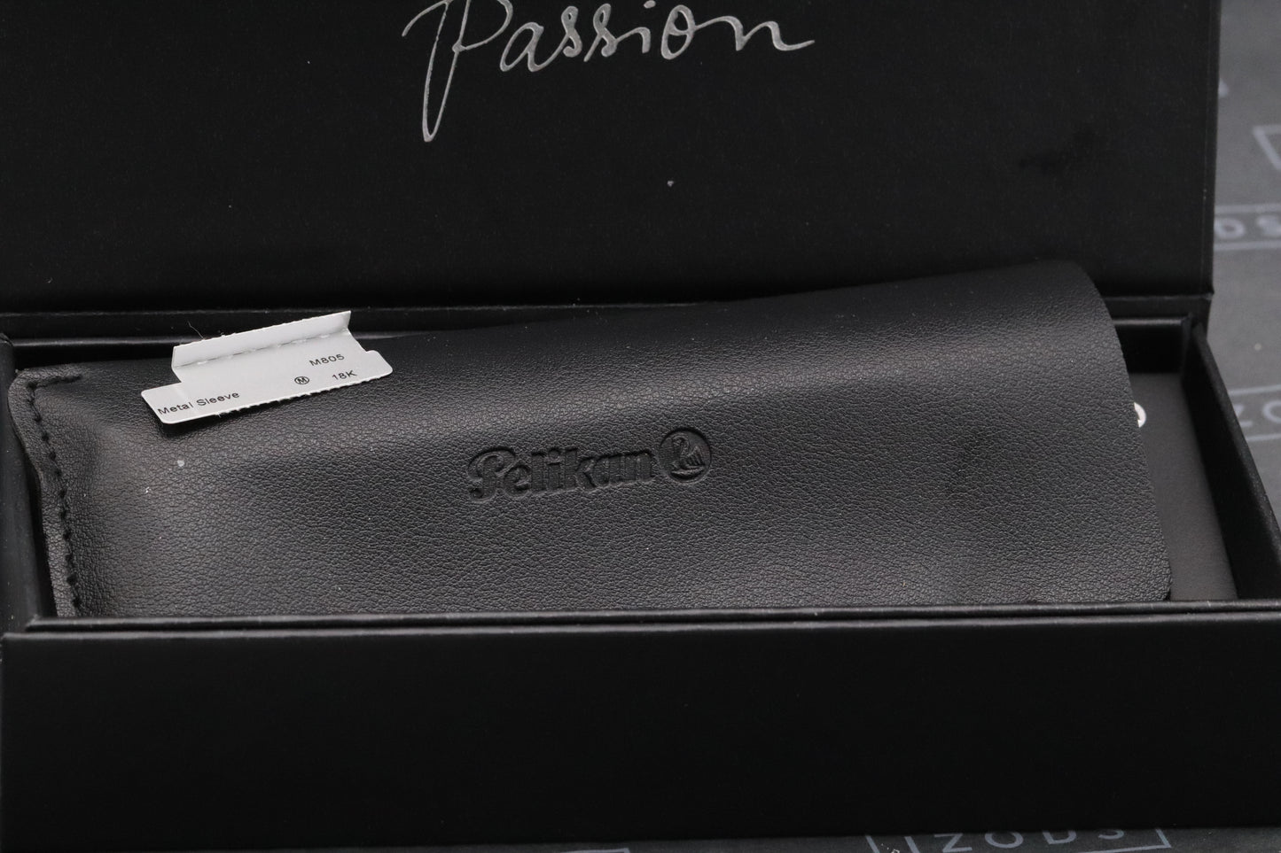 Pelikan Souveran M805 Metal Sleeve Fountain Pen - UNUSED