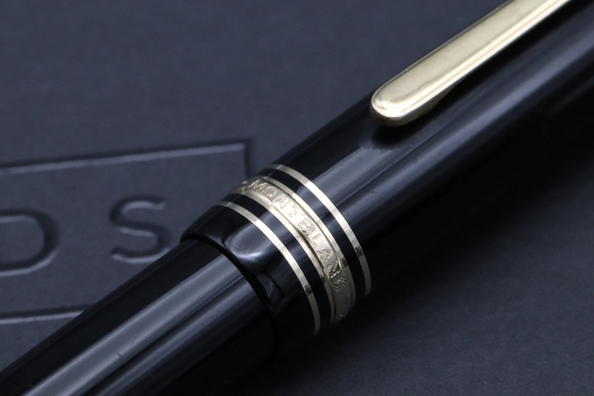 Montblanc Meisterstuck 146 LeGrand Gold Coated Fountain Pen - B Monotone Nib