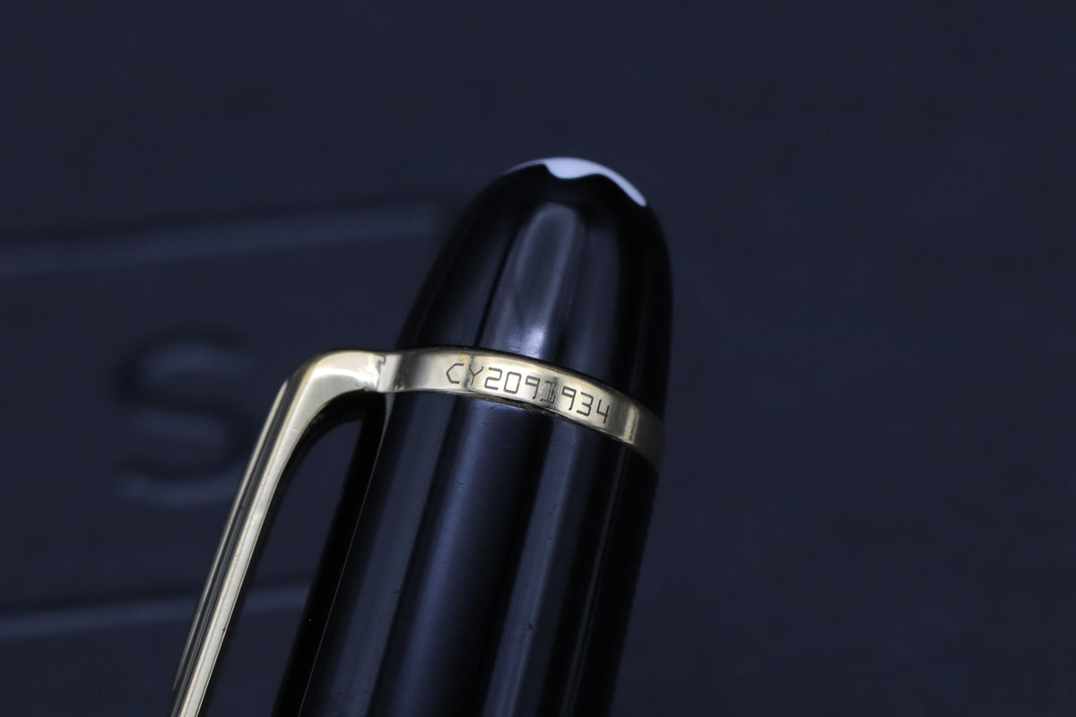 Montblanc Meisterstuck 145 Classique Gold Coated Fountain Pen - Fine Nib