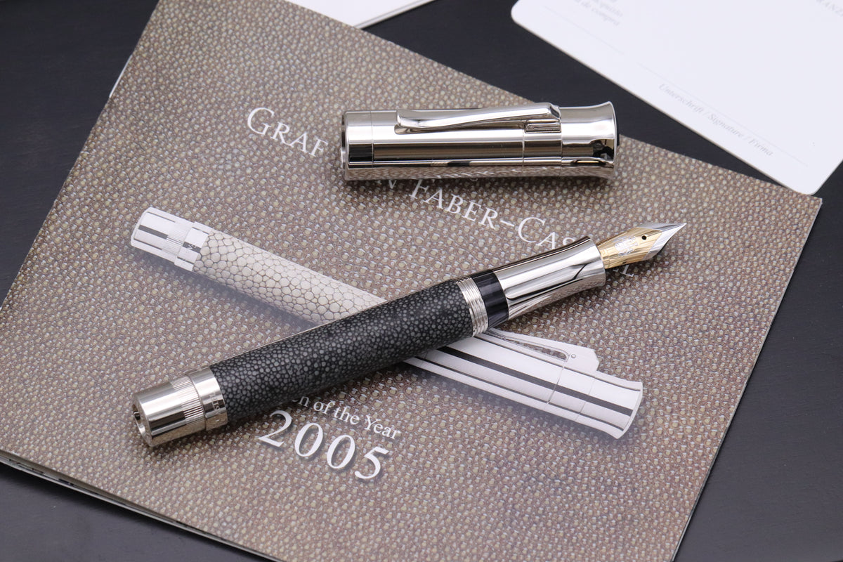 Graf von Faber-Castell Pen of the Year 2005 Galuchet Fountain Pen - UNUSED