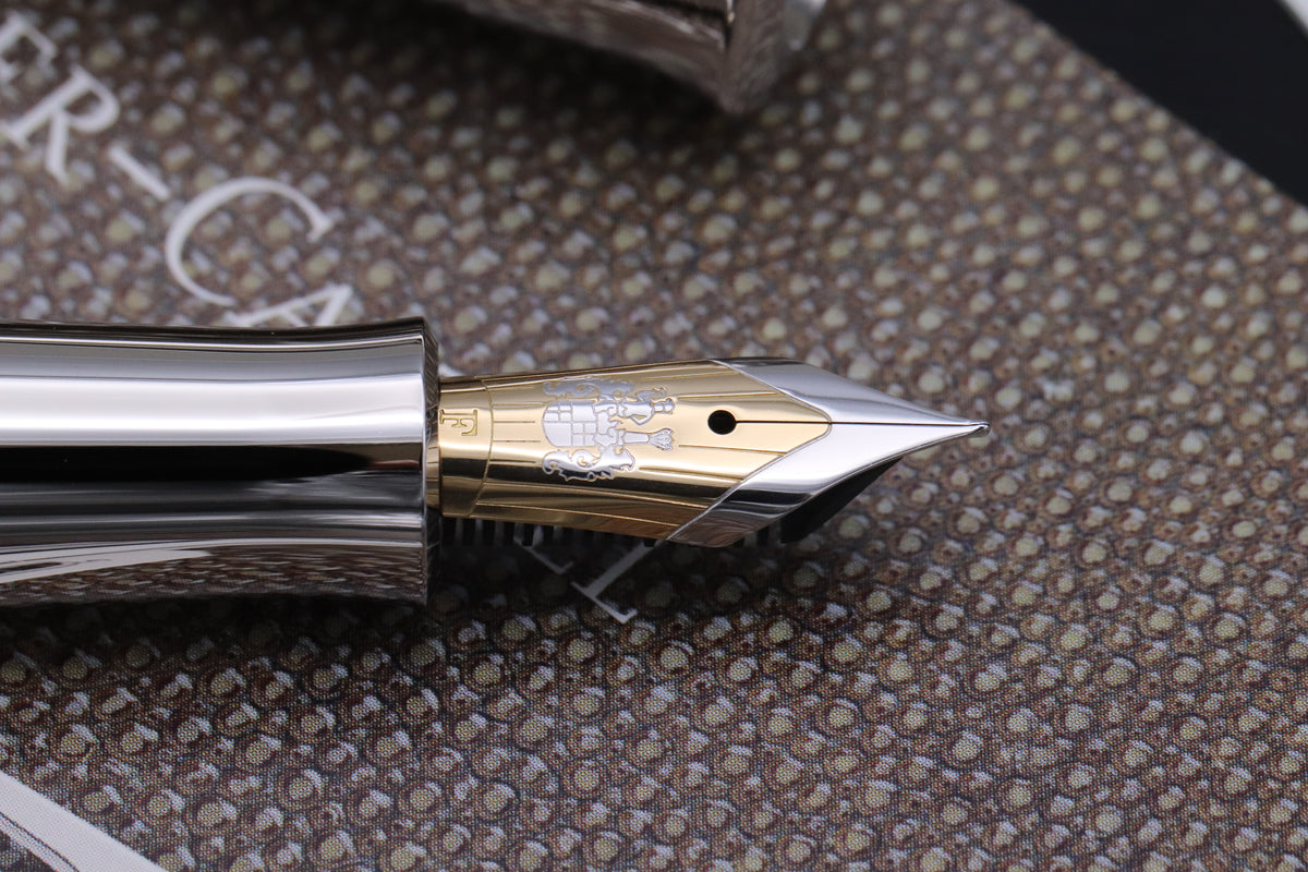 Graf von Faber-Castell Pen of the Year 2005 Galuchet Fountain Pen - UNUSED
