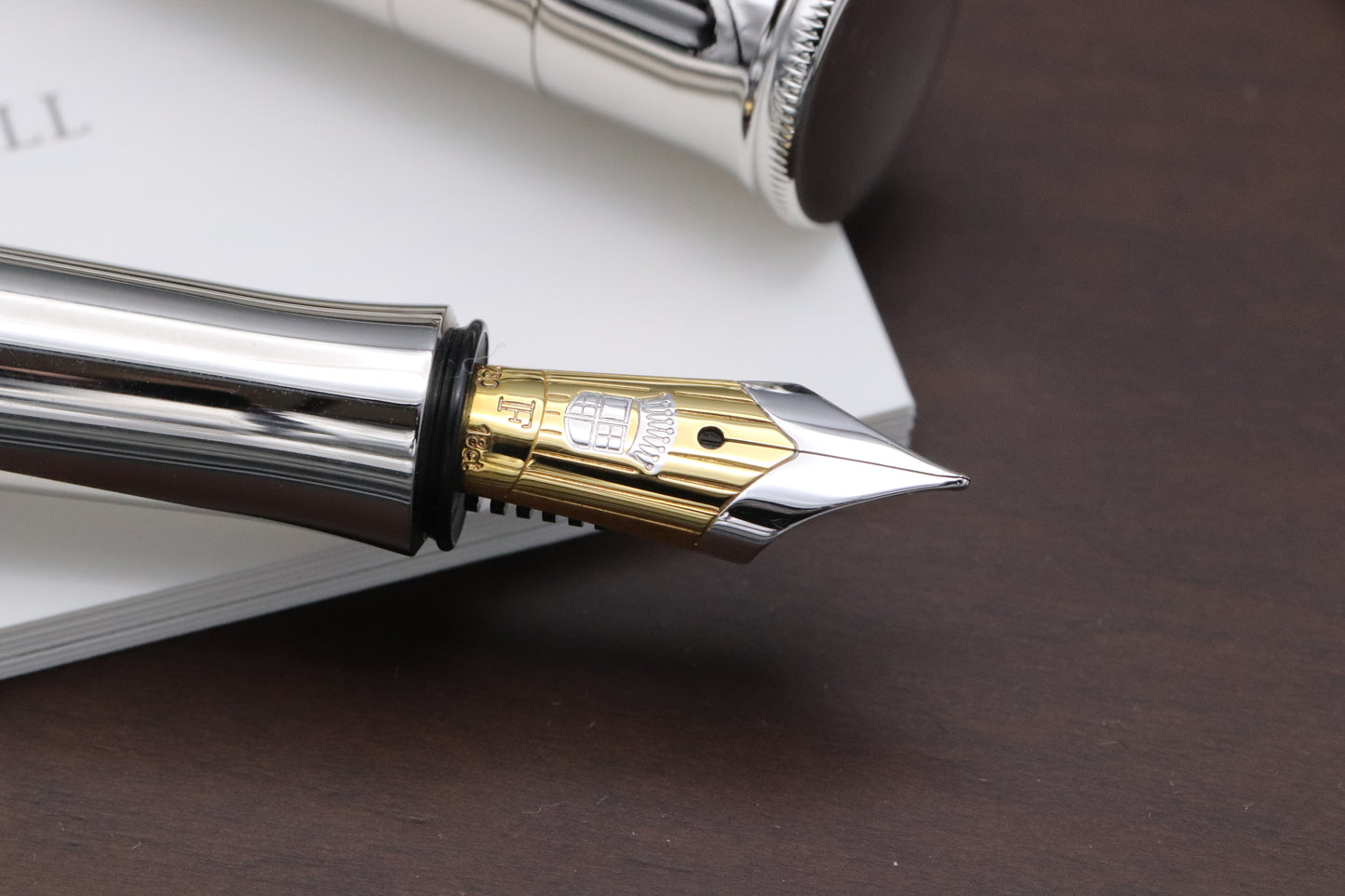 Graf von Faber-Castell Classic Anello Grenadilla Fountain Pen