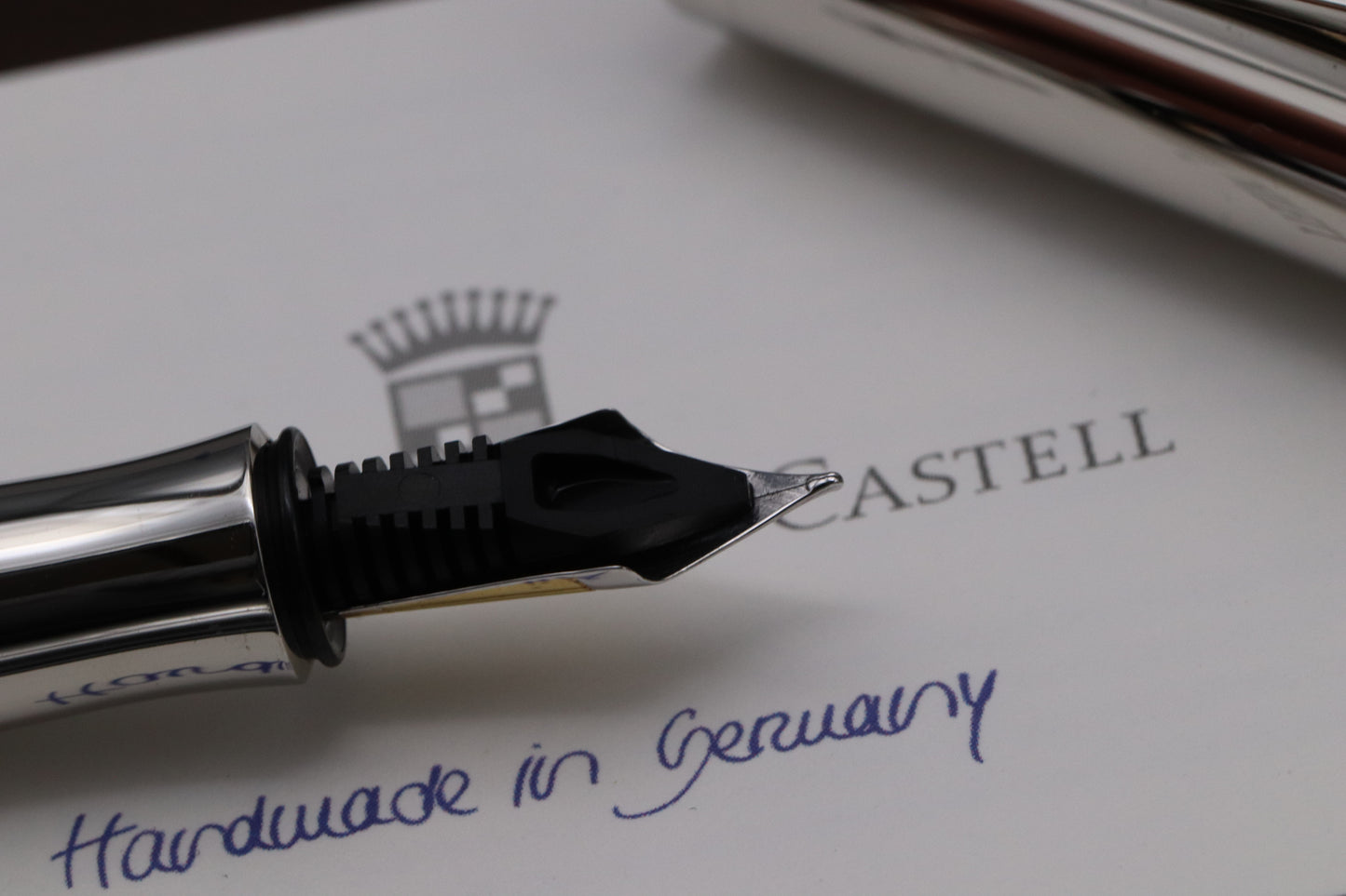 Graf von Faber-Castell Classic Anello Grenadilla Fountain Pen