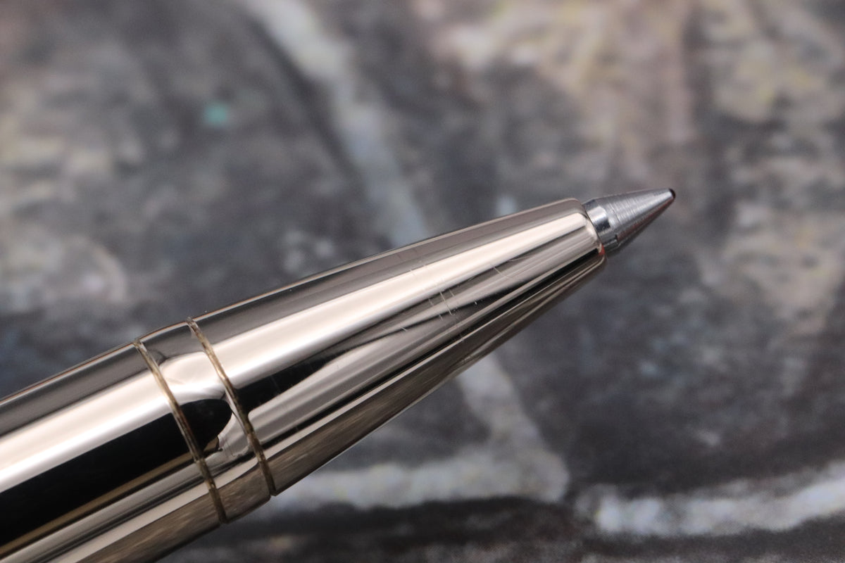 Montblanc Muses Marilyn Monroe Red Special Edition Rollerball Pen