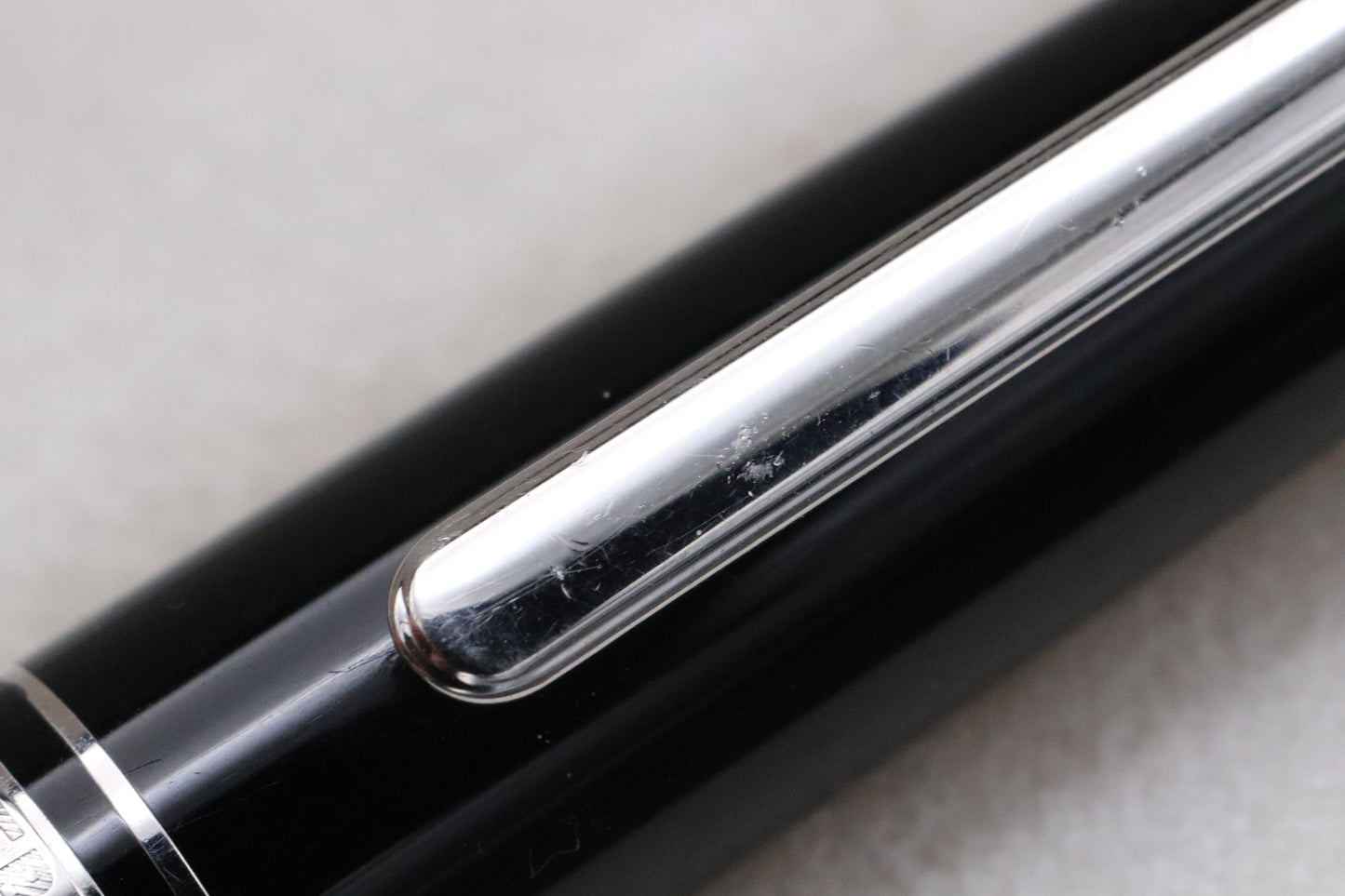 Montblanc Meisterstuck 145 Classique Platinum Coated Fountain Pen - Broad Nib
