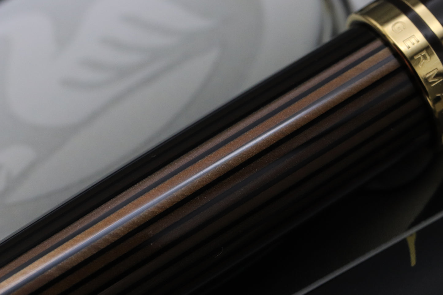 Pelikan Souveran M800 Brown Black Special Edition Fountain Pen - NEVER INKED