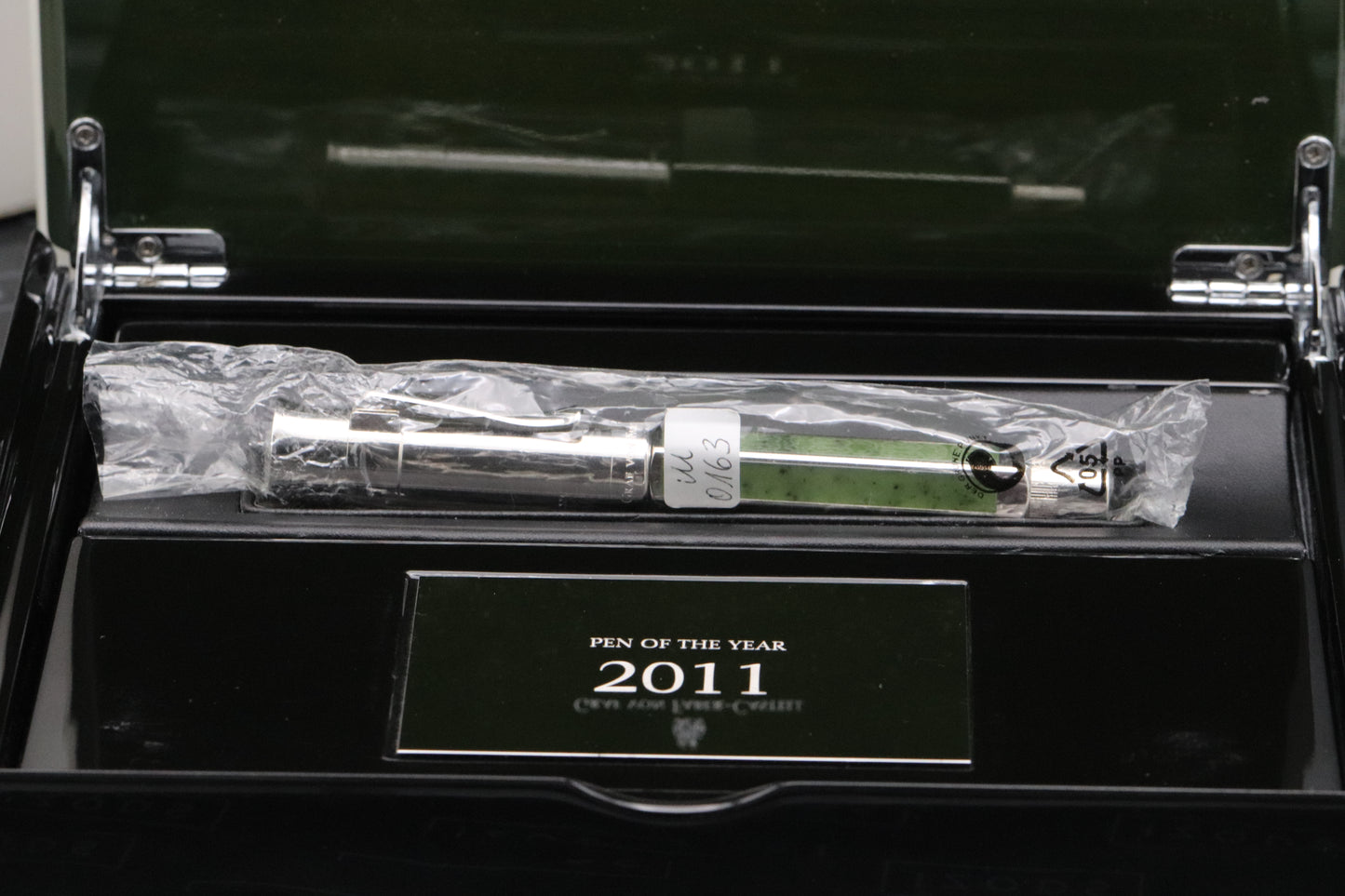 Graf von Faber-Castell Pen of the Year 2011 Jade Fountain Pen - UNUSED