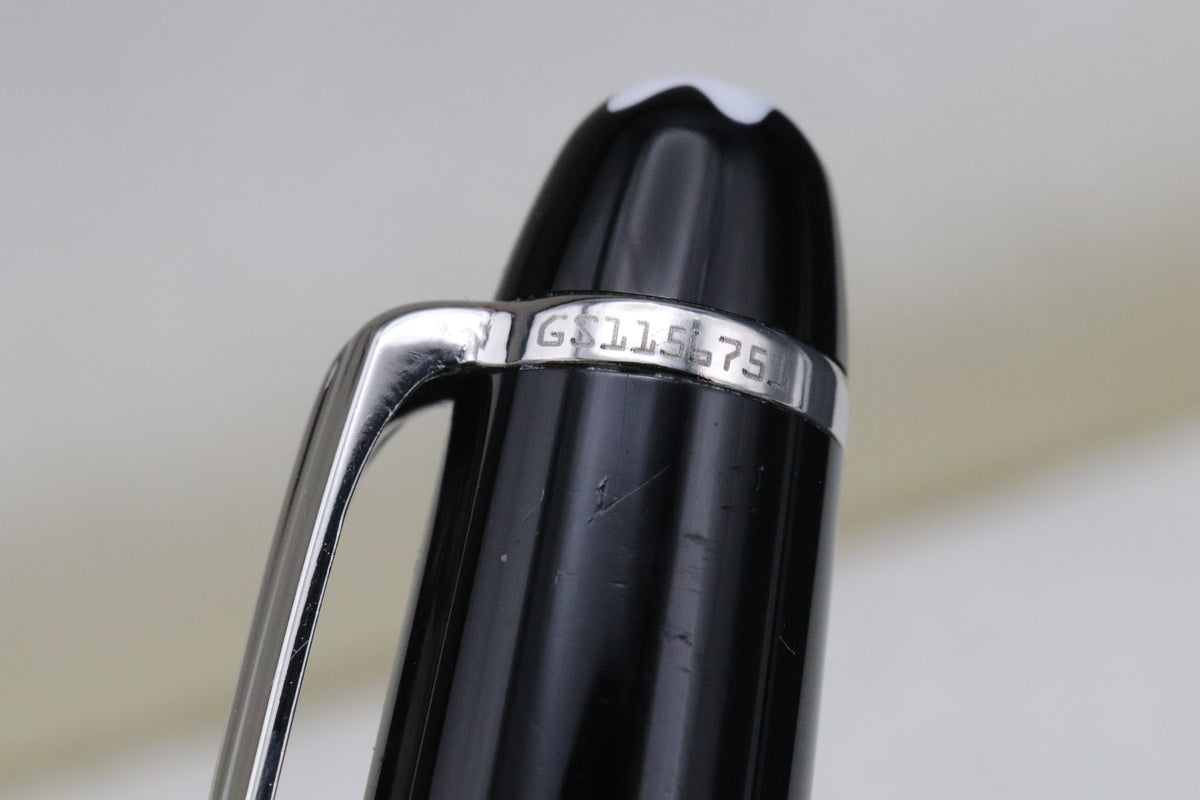 Montblanc Meisterstuck 163 Classique Platinum Coated Rollerball / Fineliner Pen