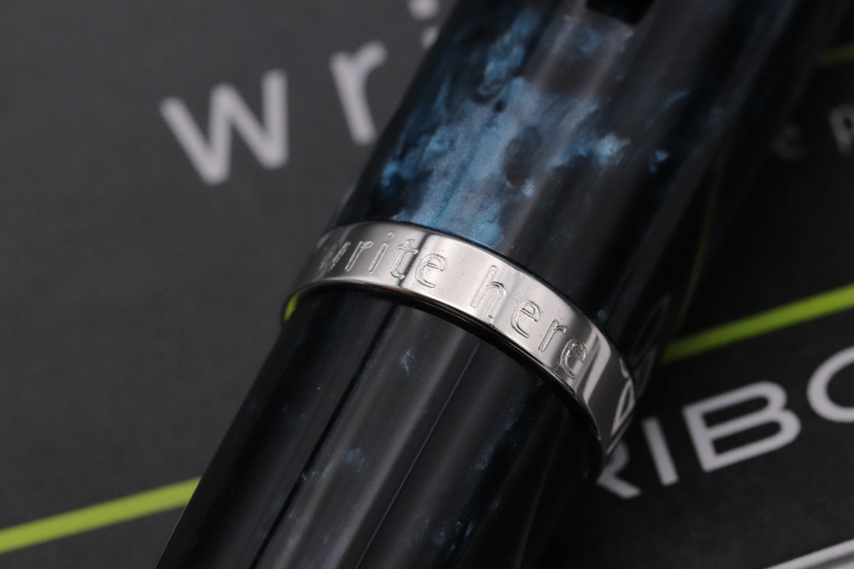SCRIBO Write Here Mariana Deep Blue Fountain Pen - 18k Extra Fine Nib