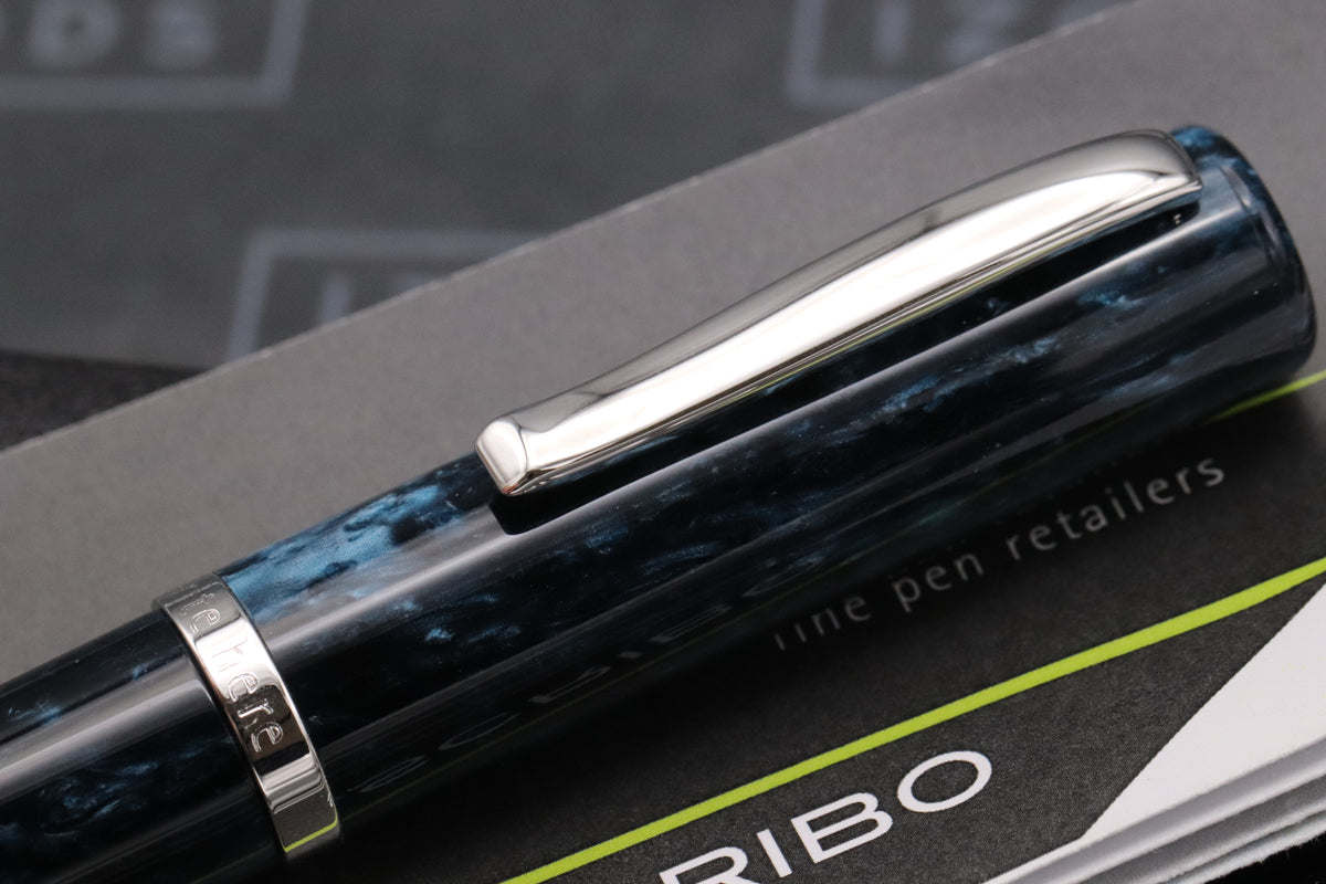 SCRIBO Write Here Mariana Deep Blue Fountain Pen - 18k Extra Fine Nib