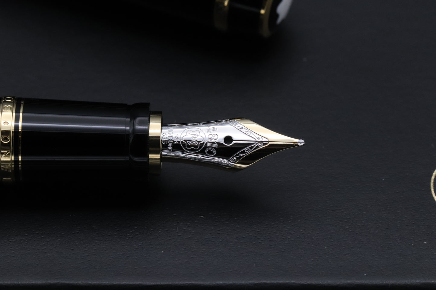 Montblanc Boheme Gold Line No Stone Fixed Nib Fountain Pen