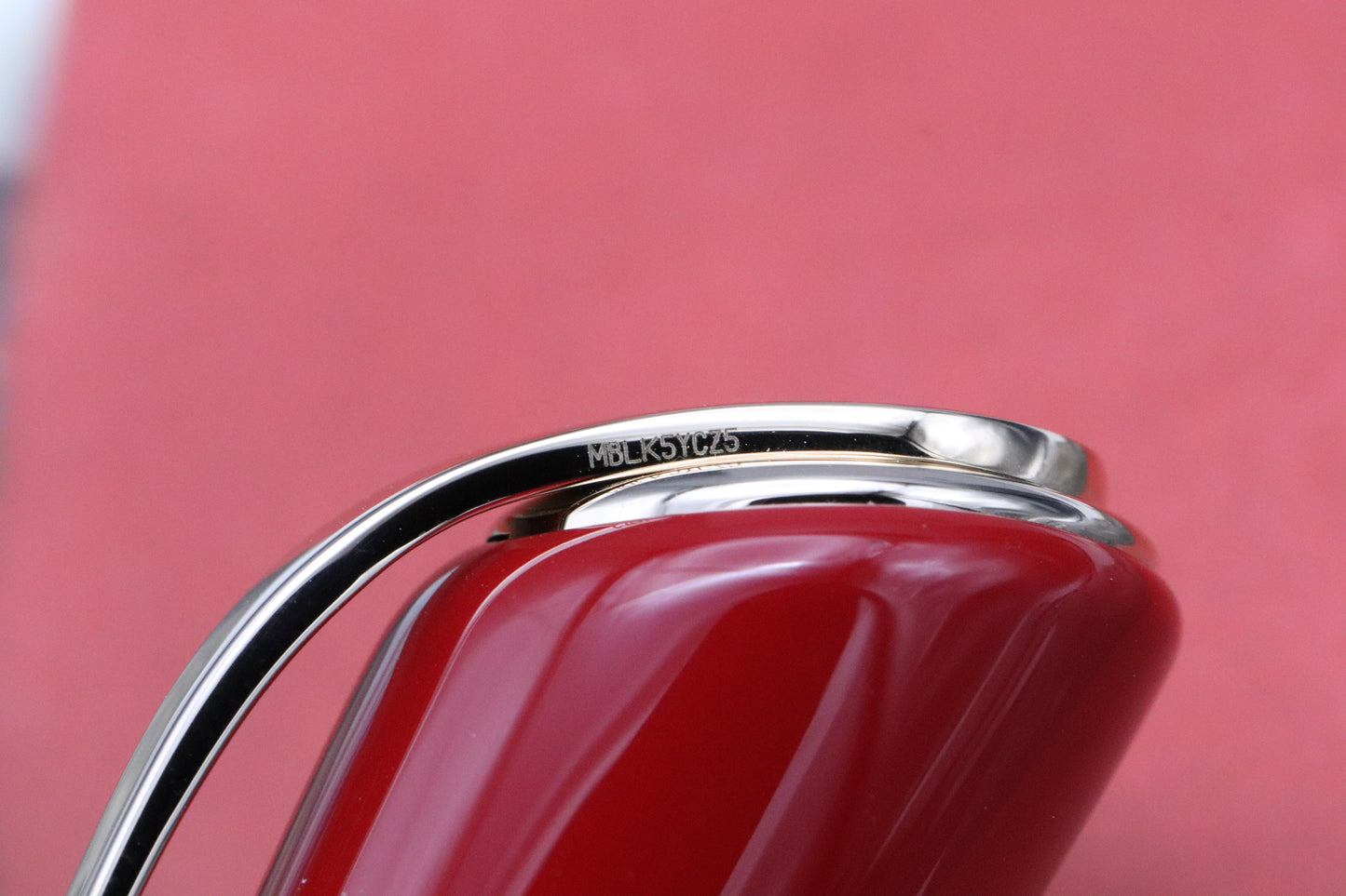 Montblanc Muses Marilyn Monroe Red Special Edition Ballpoint Pen