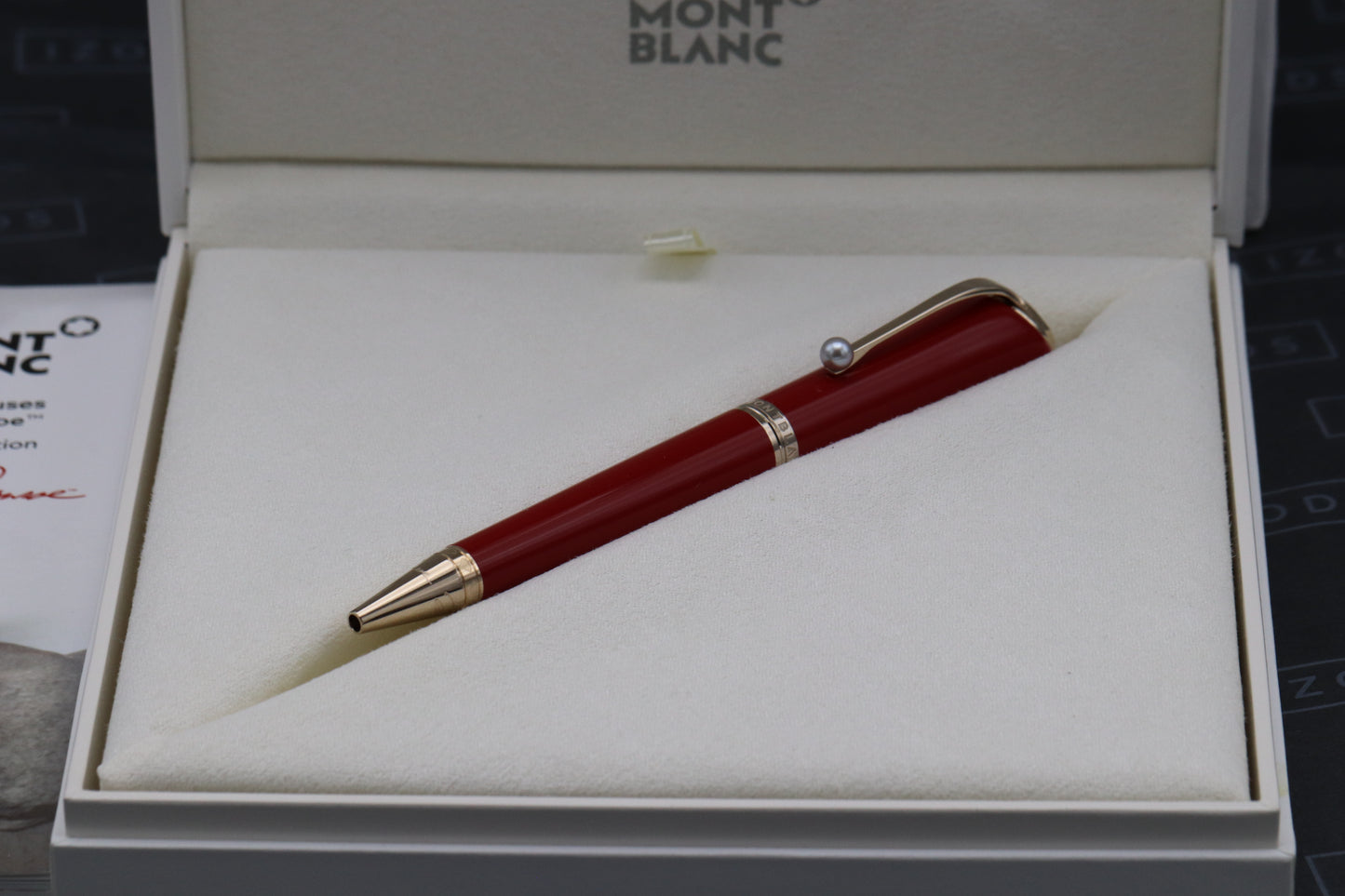 Montblanc Muses Marilyn Monroe Red Special Edition Ballpoint Pen