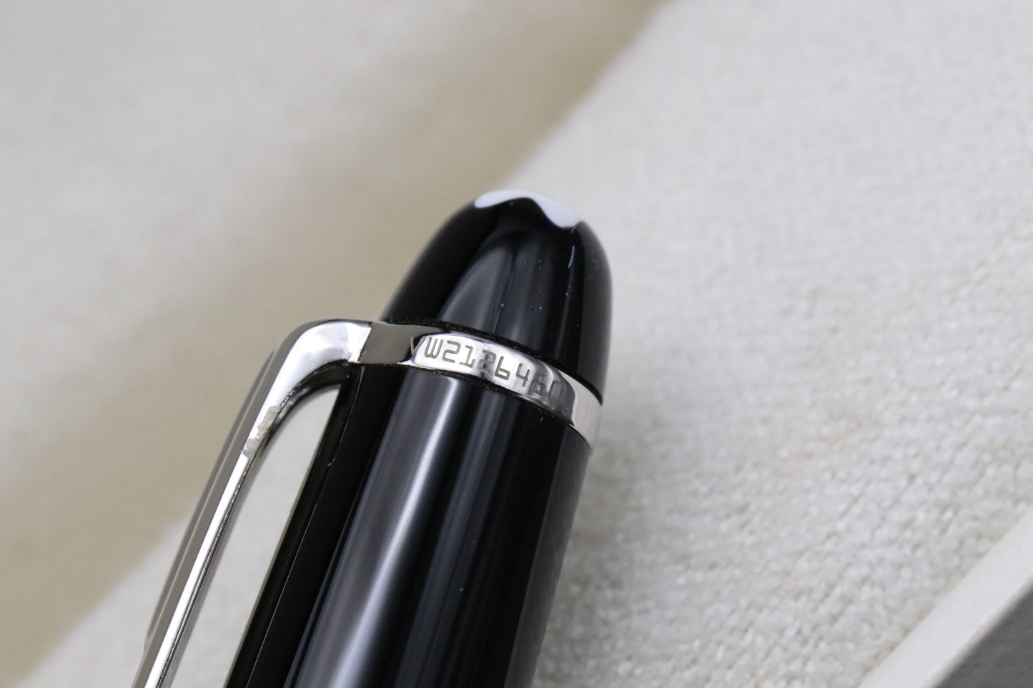 Montblanc Meisterstück 164 Classique Platinum-Coated Ballpoint Pen - UNUSED