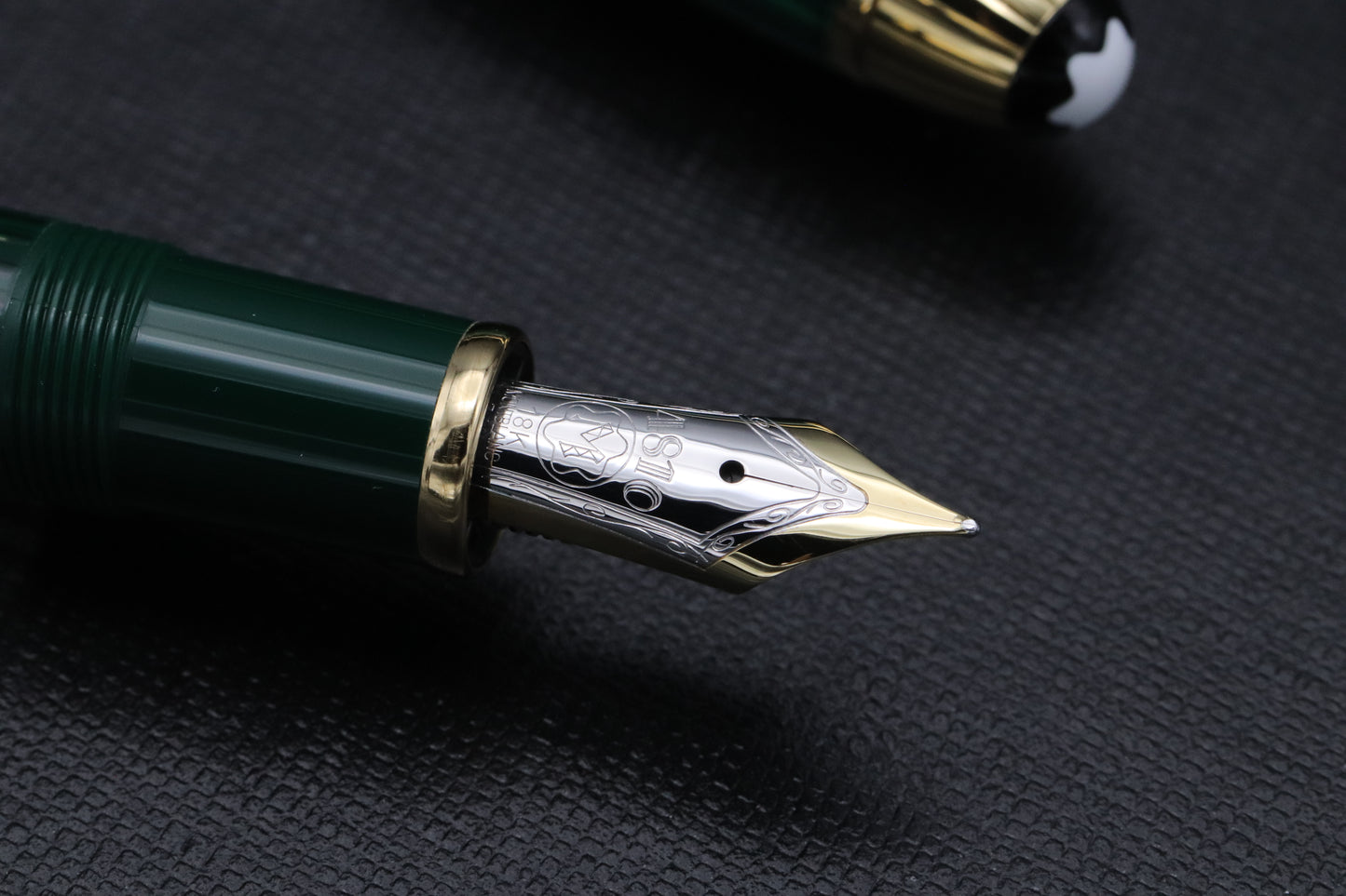 Montblanc Meisterstuck 146 LeGrand Czar Nikolai I Vermeil Fountain Pen