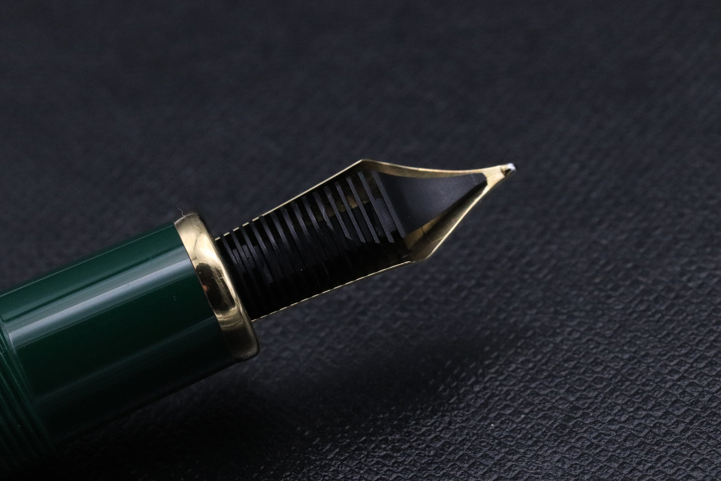 Montblanc Meisterstuck 146 LeGrand Czar Nikolai I Vermeil Fountain Pen