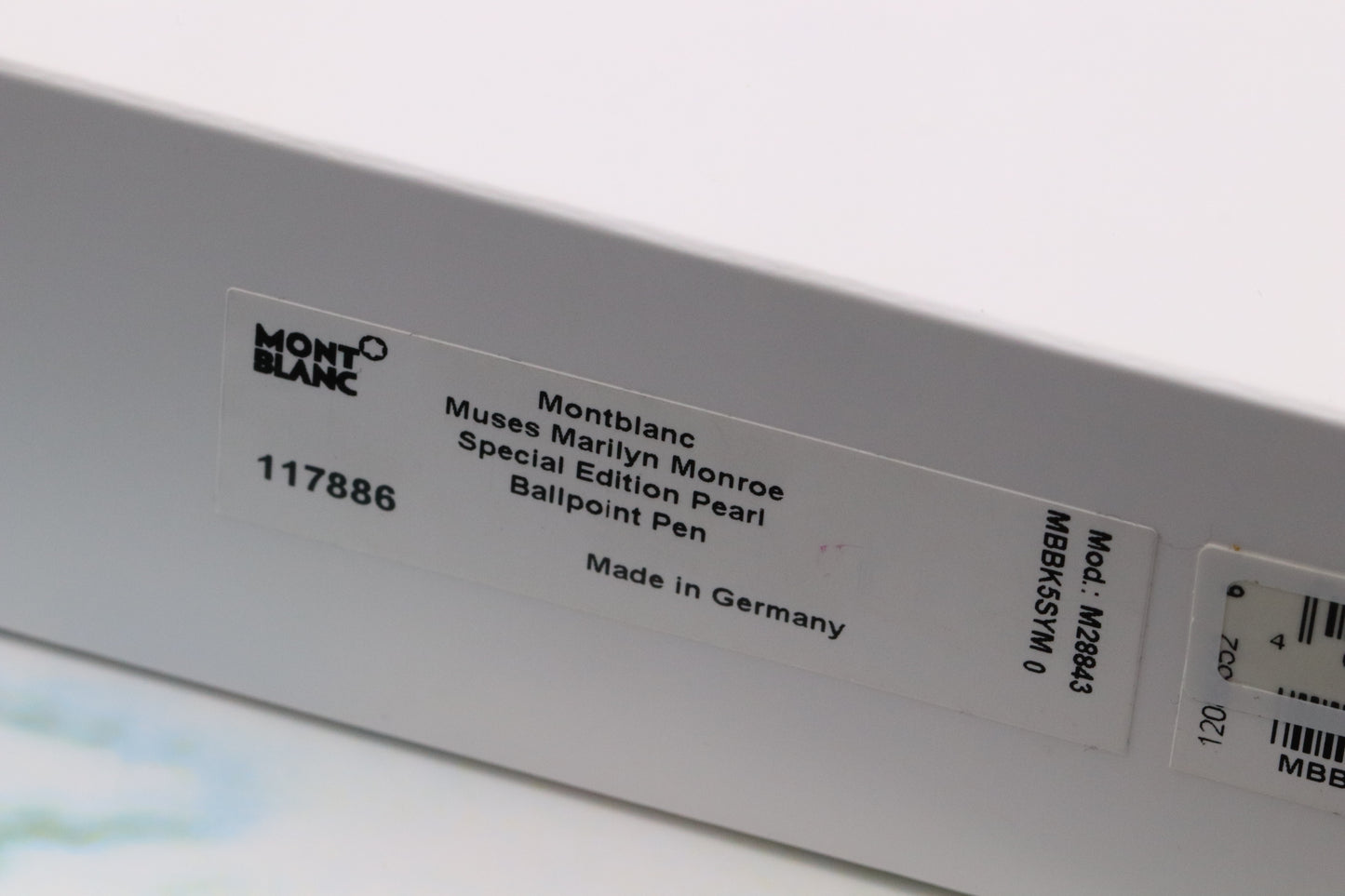 Montblanc Muses Marilyn Monroe Special Edition White Rollerball Pen