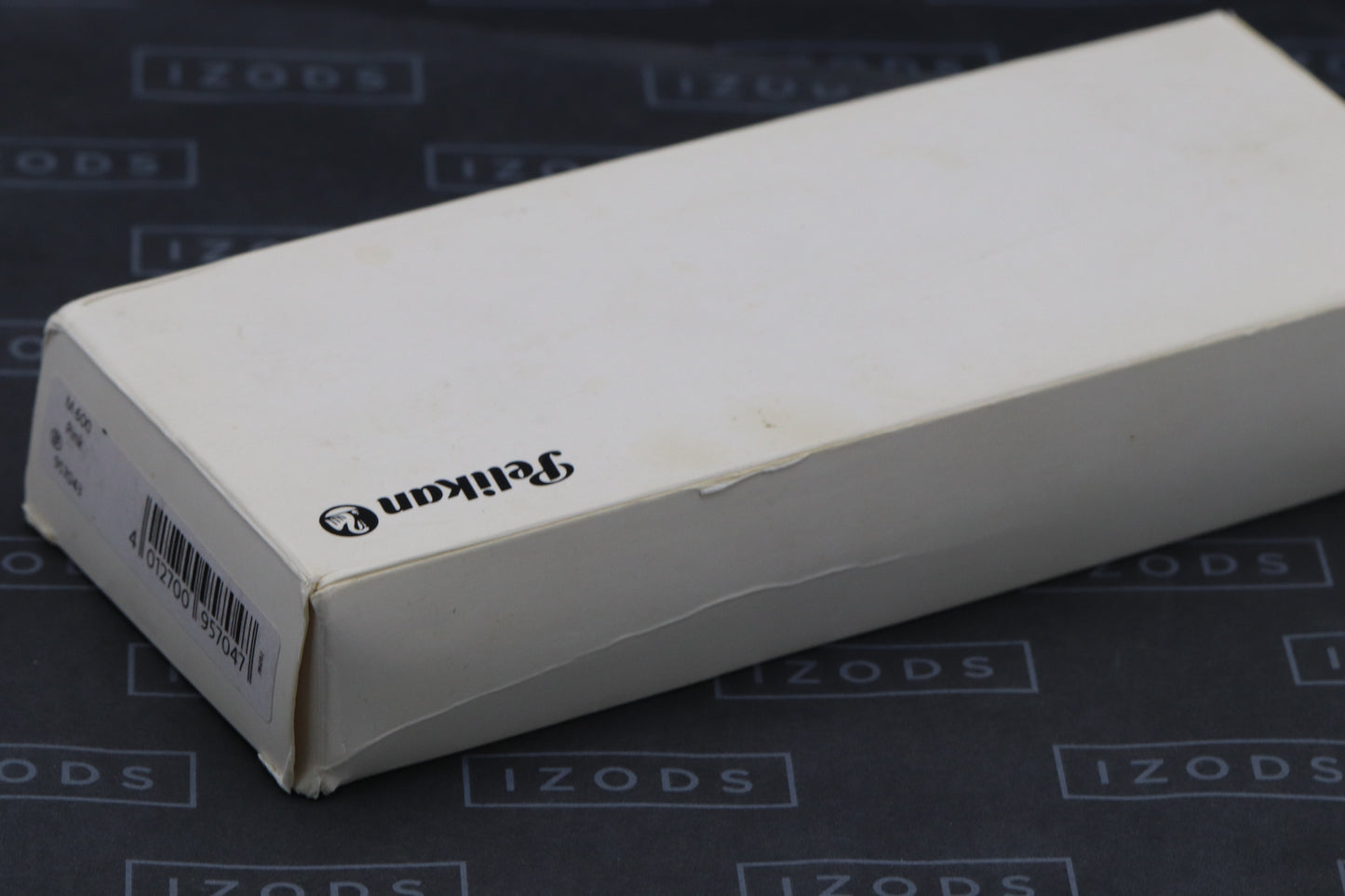 Pelikan Souveran M600 Pink White Fountain Pen - UNUSED - EF Nib