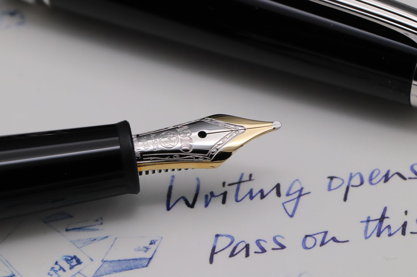 Montblanc Meisterstuck Classique UNICEF 2017 Fountain Pen - UNUSED