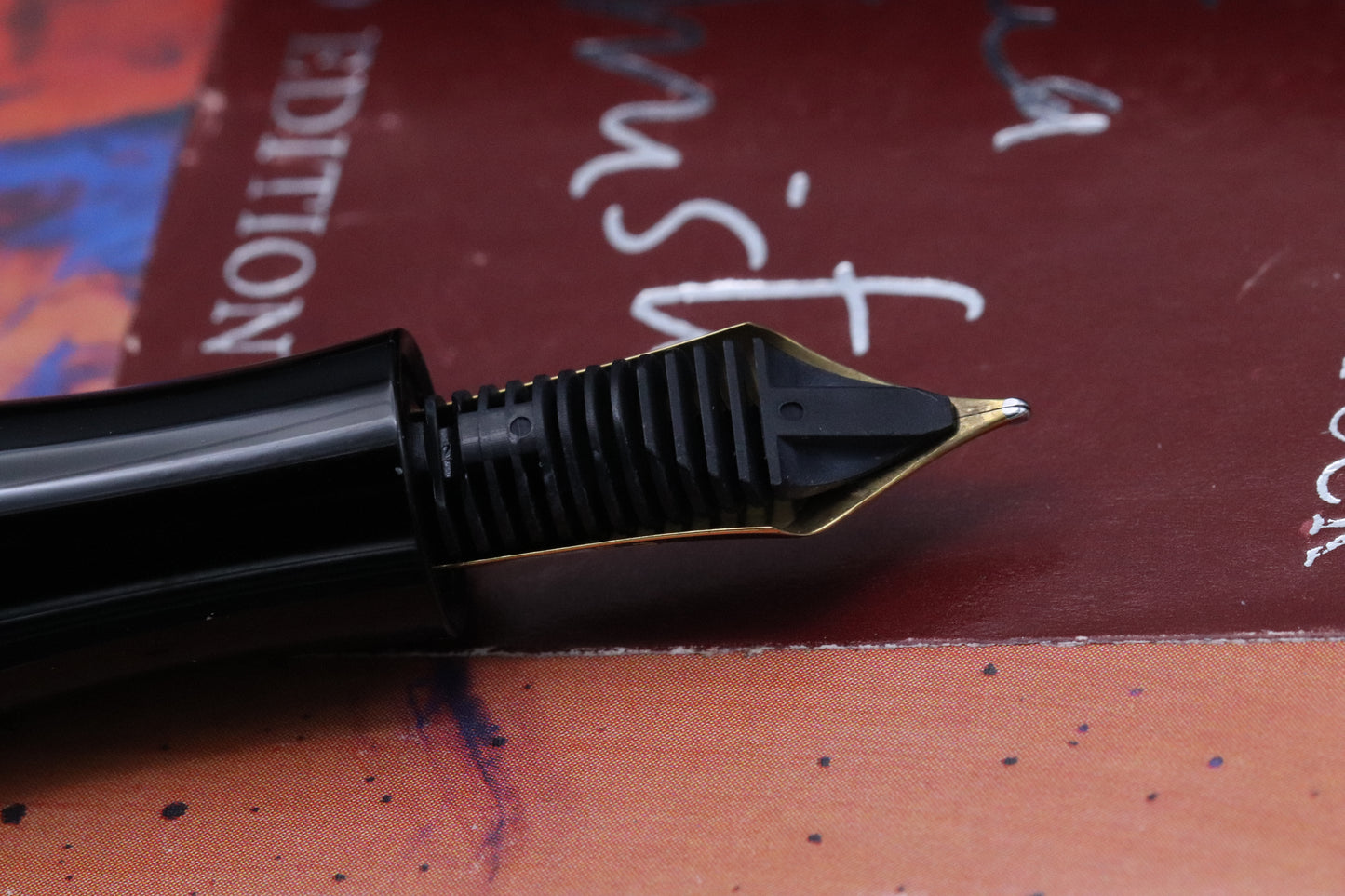 Montblanc Writers Edition Agatha Sterling Silver Fountain Pen
