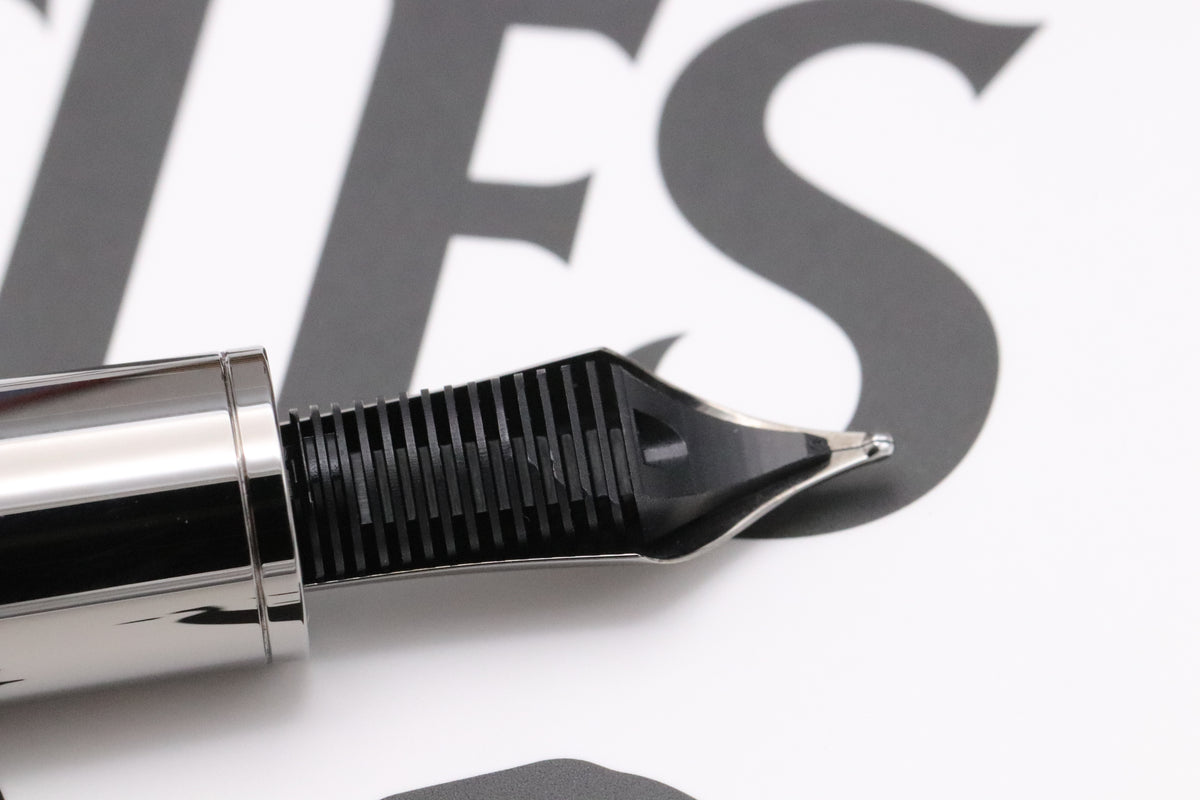 Montblanc Great Characters The Beatles Special Edition Fountain Pen