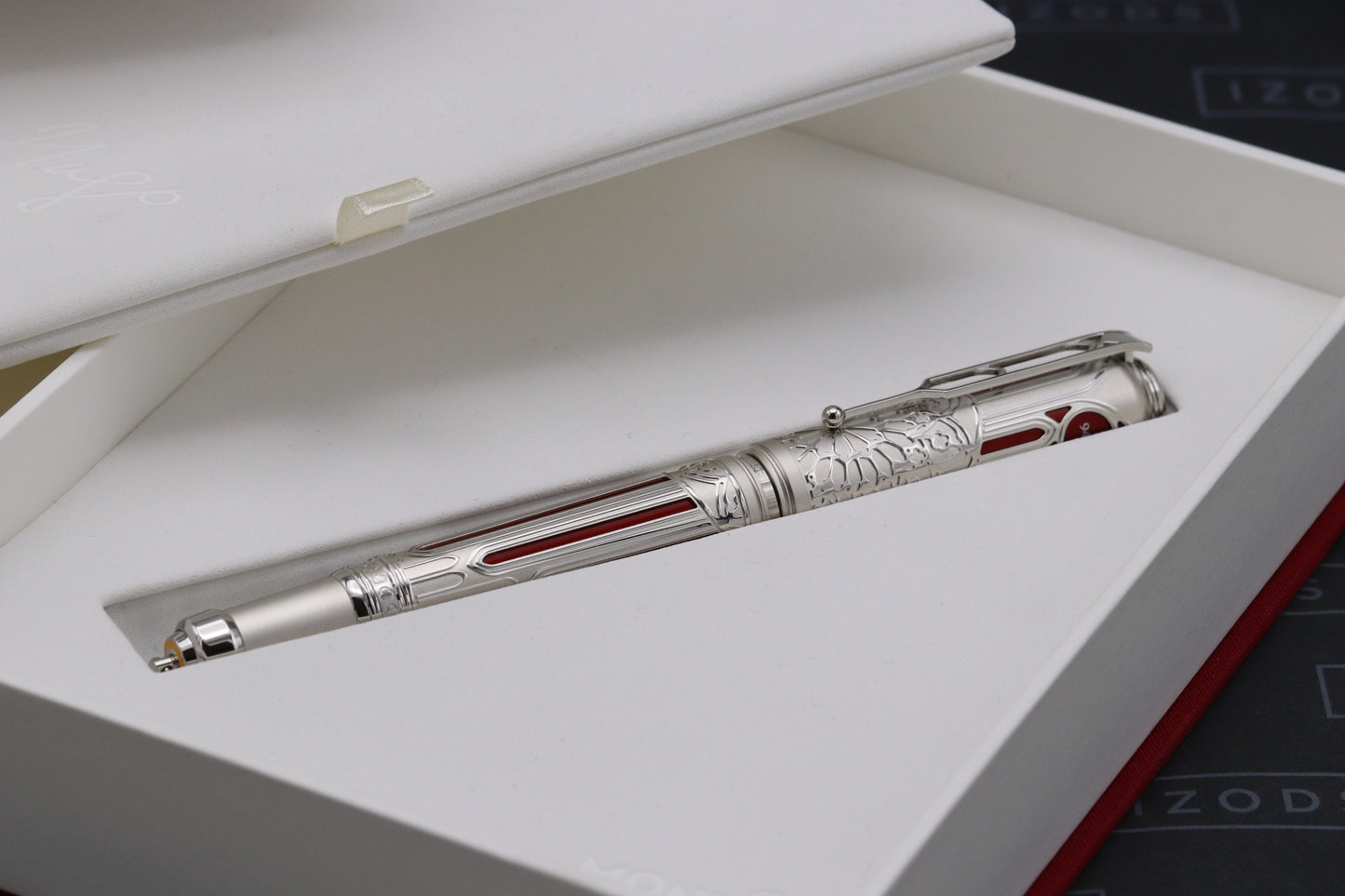 Montblanc Writers Edition Homage to Victor Hugo LE1831 Fountain Pen - UNUSED