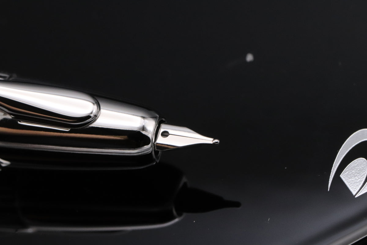 Pilot Capless 2019 Rhodium Stripe Fountain Pen - UNUSED