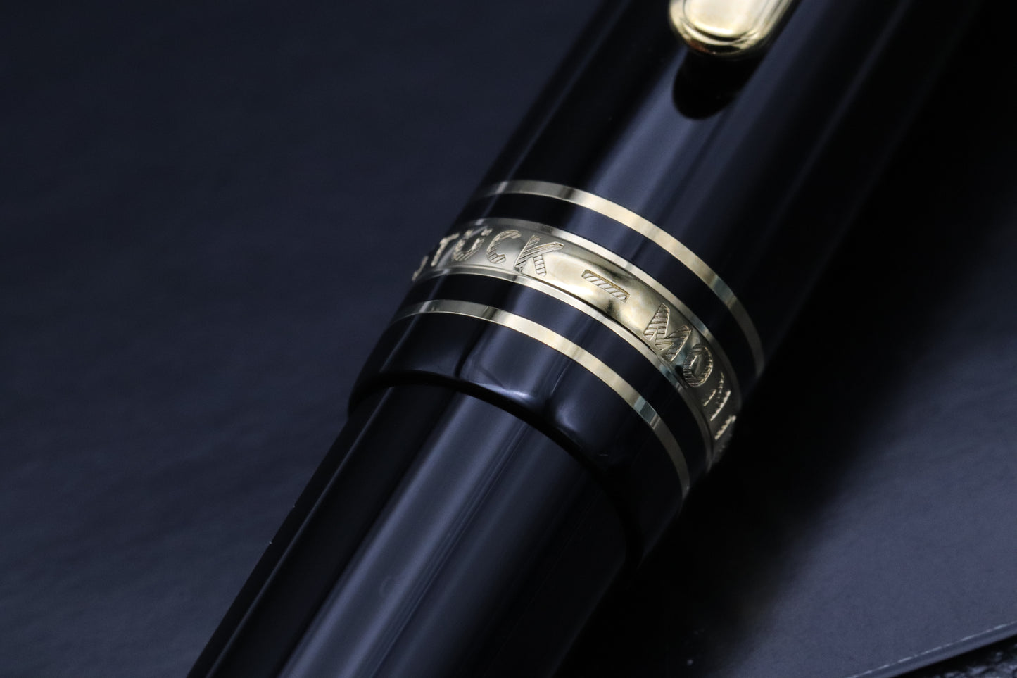 Montblanc Meisterstuck 145 Classique Gold Coated Fountain Pen - UNUSED - F NIB