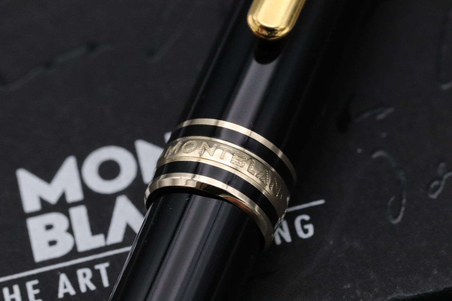 Montblanc Meisterstuck 163 Classique Gold-Coated Rollerball / Fineliner Pen