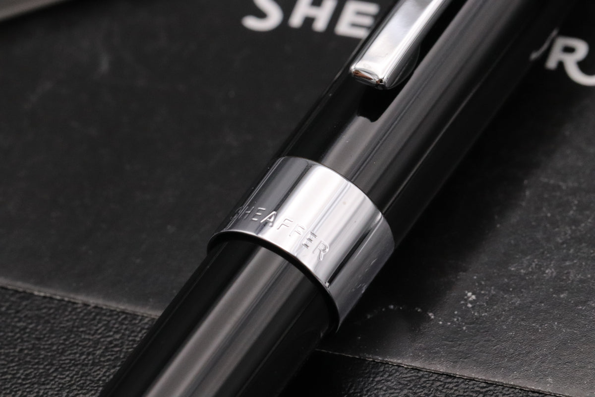 Sheaffer Legacy Black Fountain Pen - UNUSED