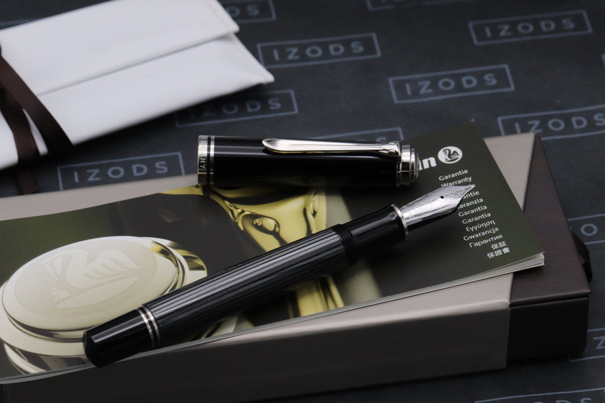 Pelikan Souveran M1005 Stresemann Fountain Pen - UNUSED - B Nib