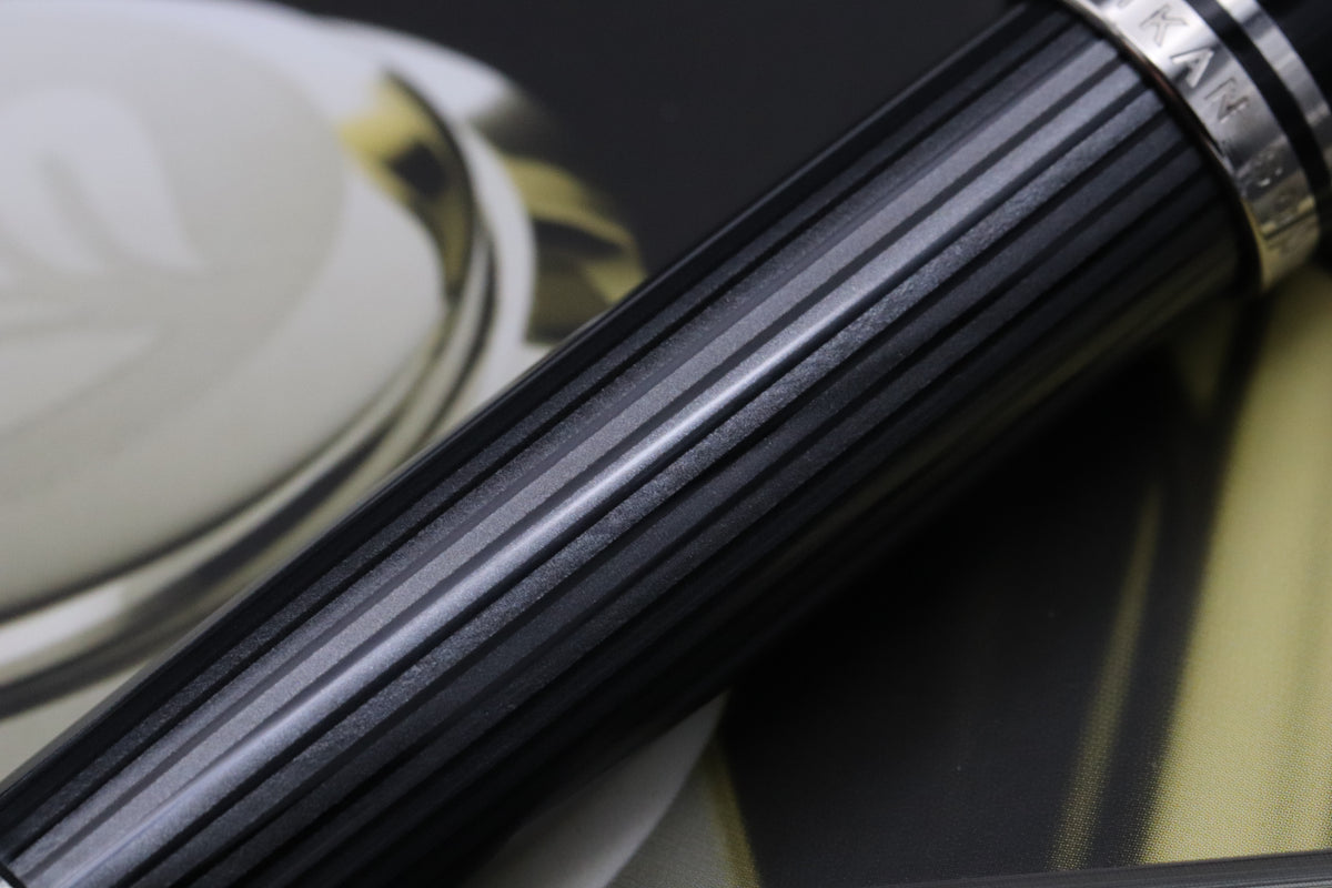 Pelikan Souveran M1005 Stresemann Fountain Pen - UNUSED - B Nib