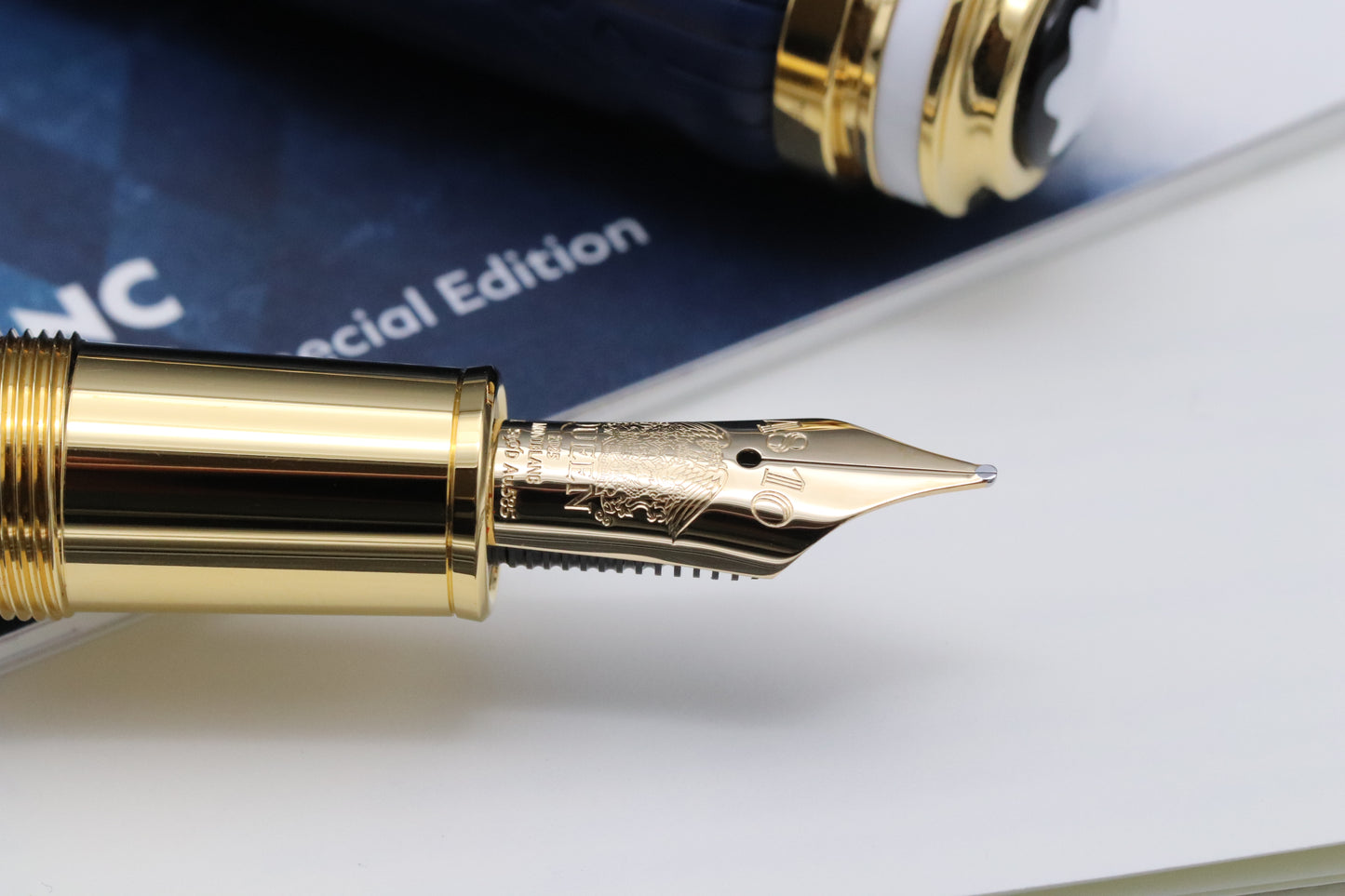 Montblanc Great Characters Homage to Queen Special Edition Fountain Pen and Ink