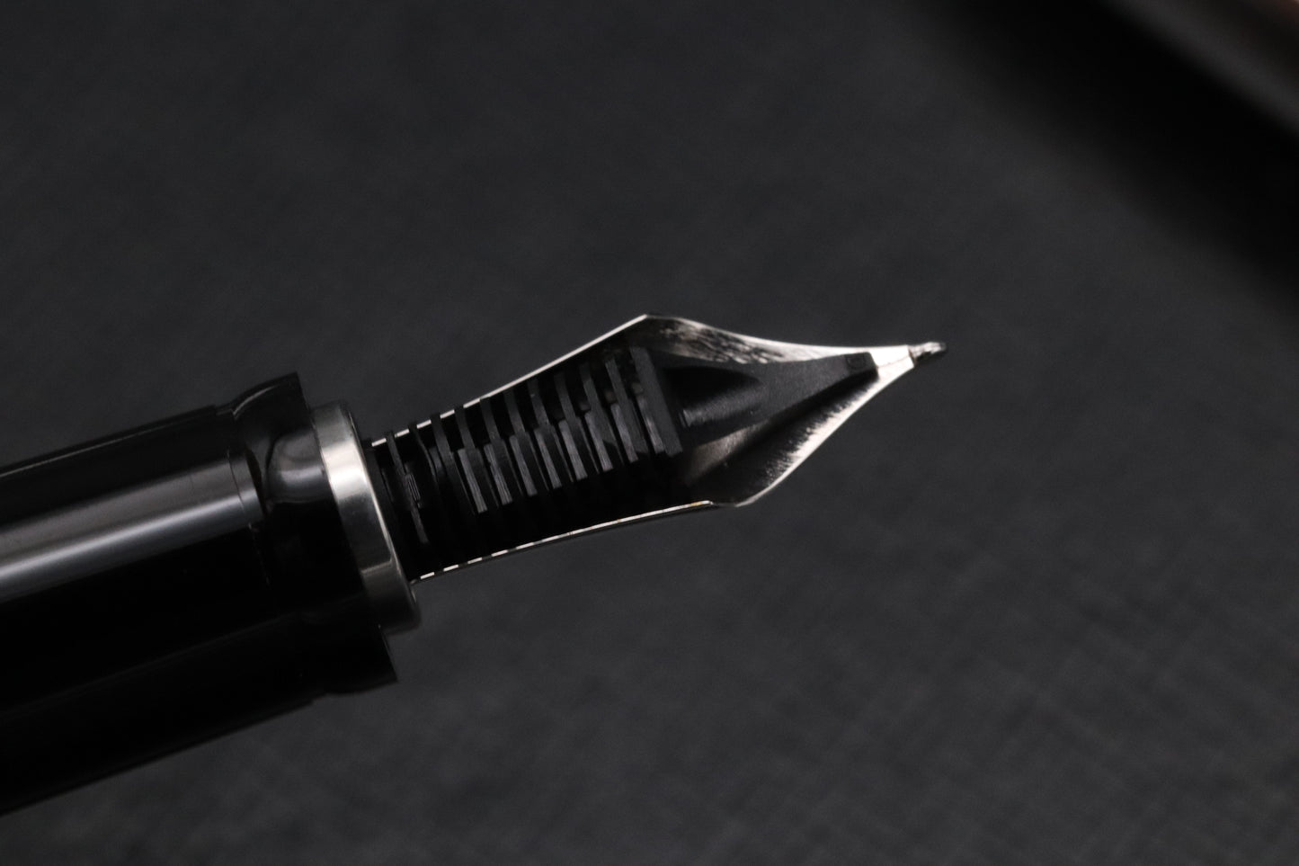 Montblanc Boheme Sterling Silver Bleu Fountain Pen - EF Nib