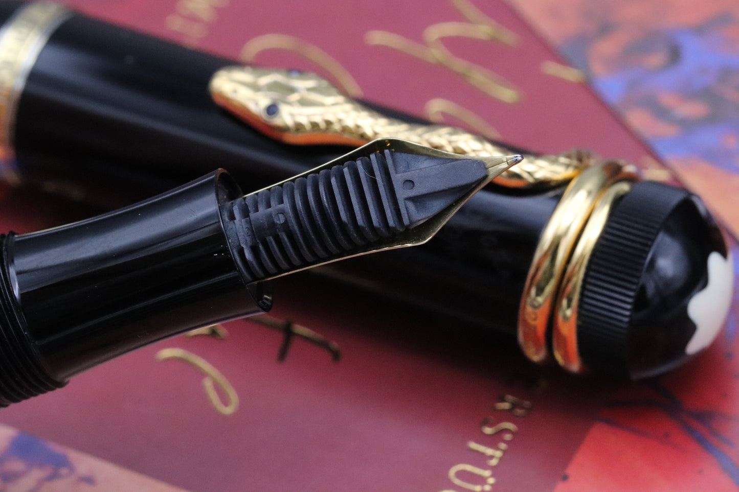 Montblanc Writers Edition Agatha Christie Vermeil Fountain Pen - NEVER INKED
