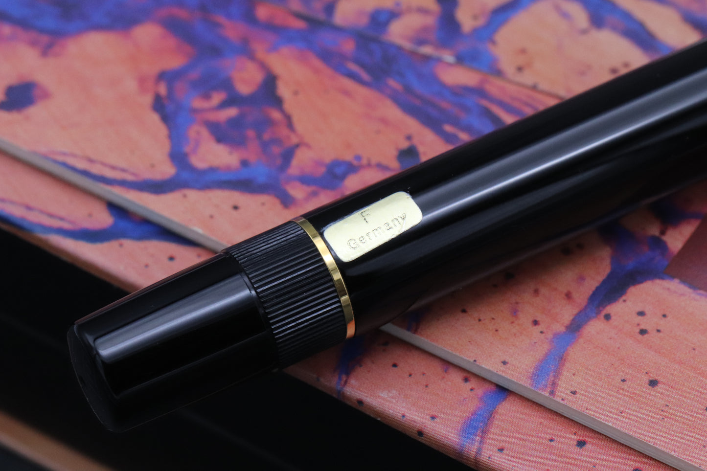 Montblanc Writers Edition Agatha Christie Vermeil Fountain Pen - NEVER INKED