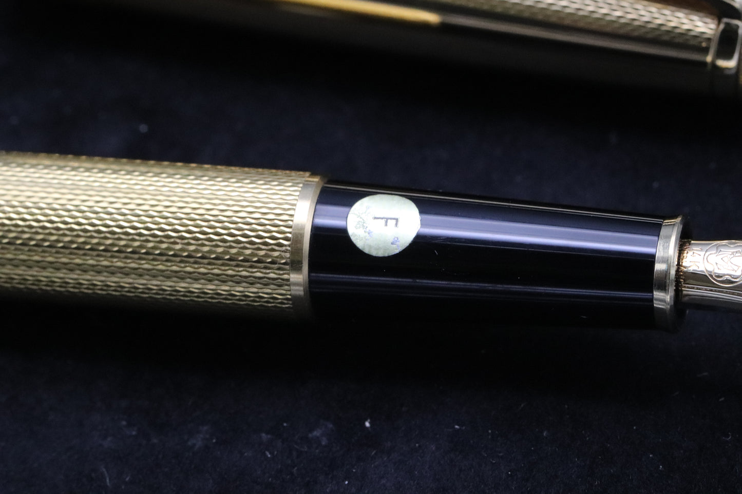 Montblanc Meisterstuck 144 / 164 Classique Gold Barley Fountain Pen and Ballpoint Pen Set